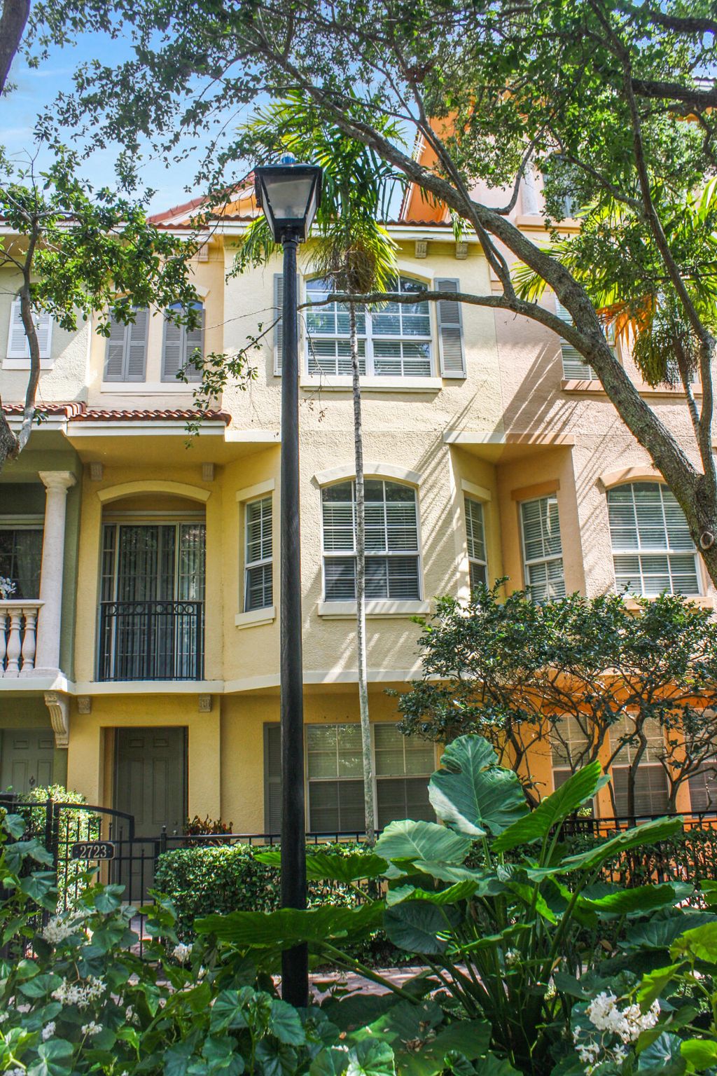 Photo of 2723 Ravella Way, Palm Beach Gardens, FL 33410 (MLS # R10795732)