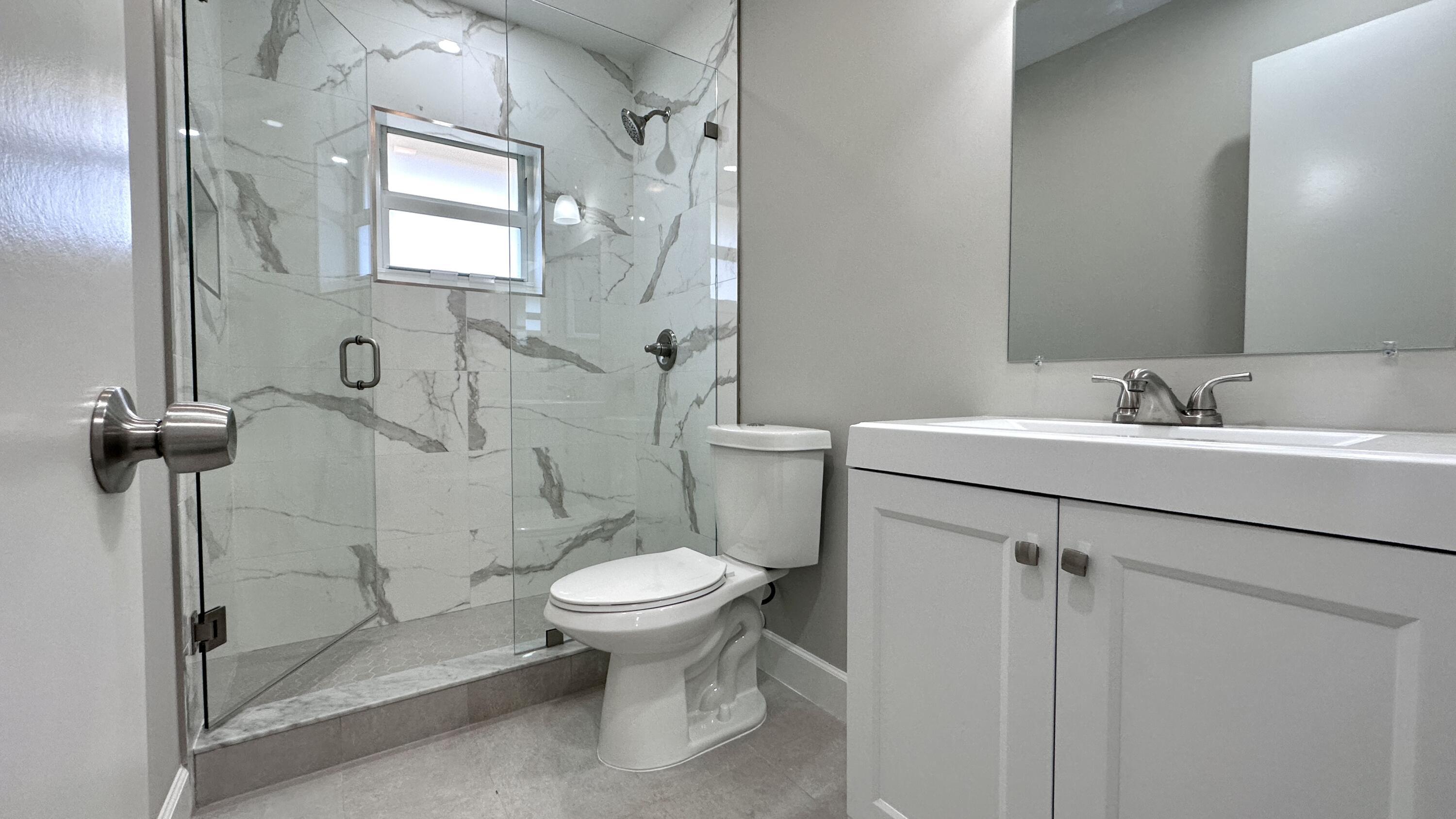 PALM GREENS AT VILLA DEL RAY CONDO II - Residential