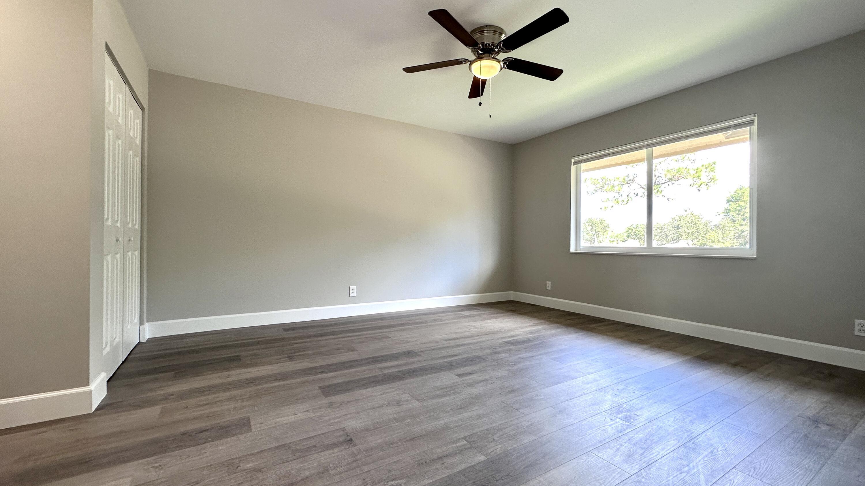 PALM GREENS AT VILLA DEL RAY CONDO II - Residential