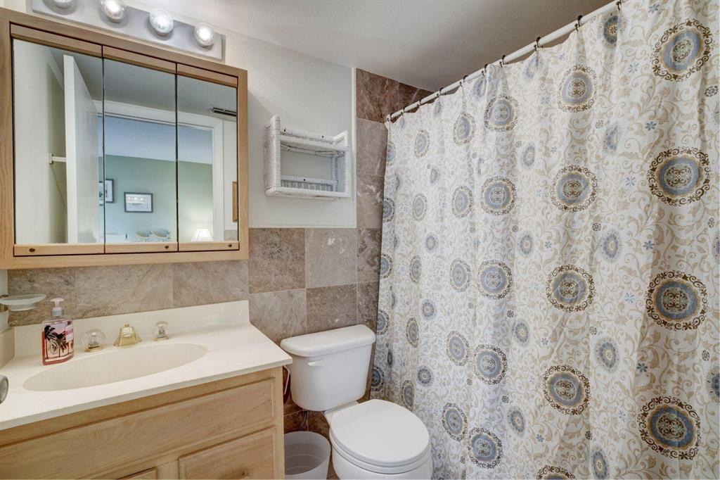 JUPITER OCEAN & RACQUET CLUB TENNIS VILLA - Residential