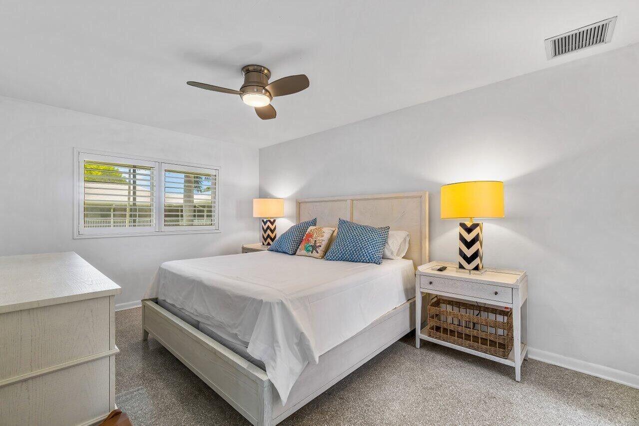 BEEKMAN COND DECL IN - Residential