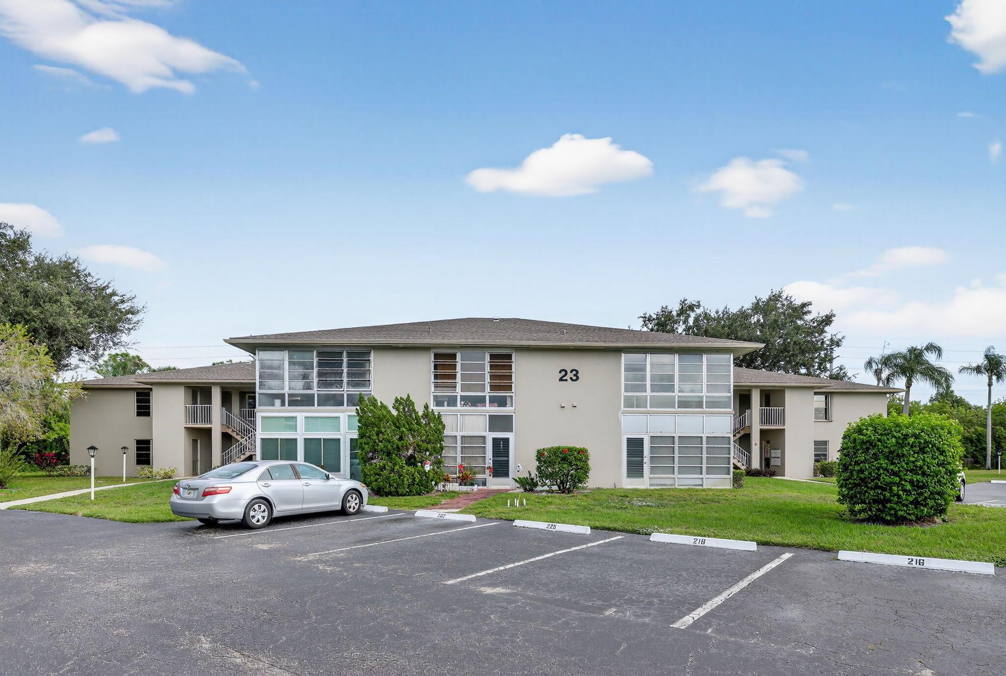 Vista St Lucie Buildings - Residential