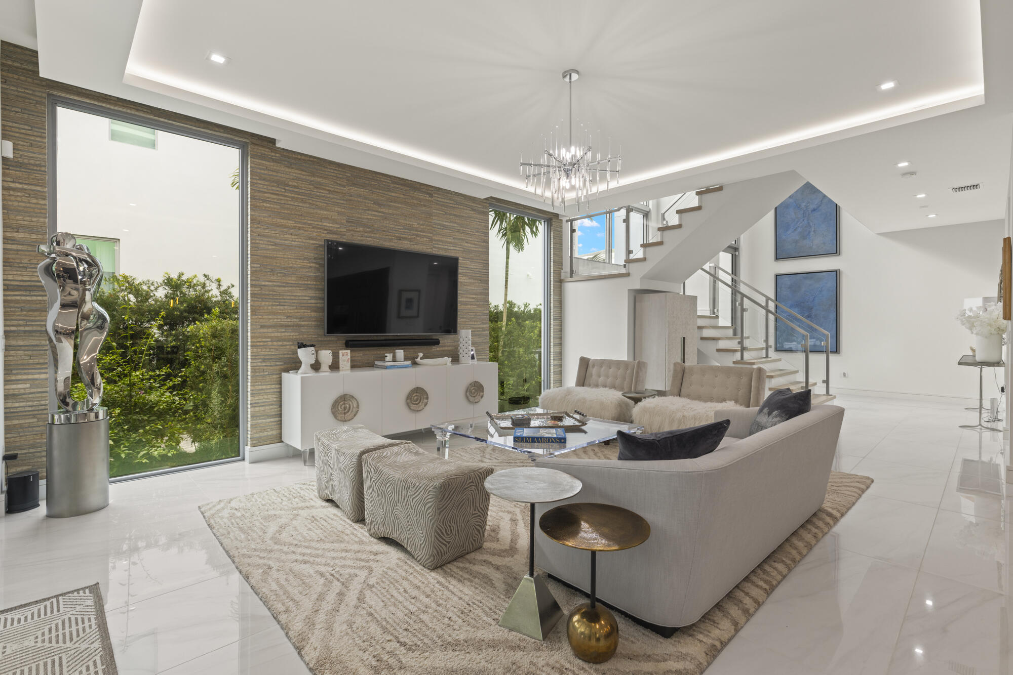402 Ocean One Lane