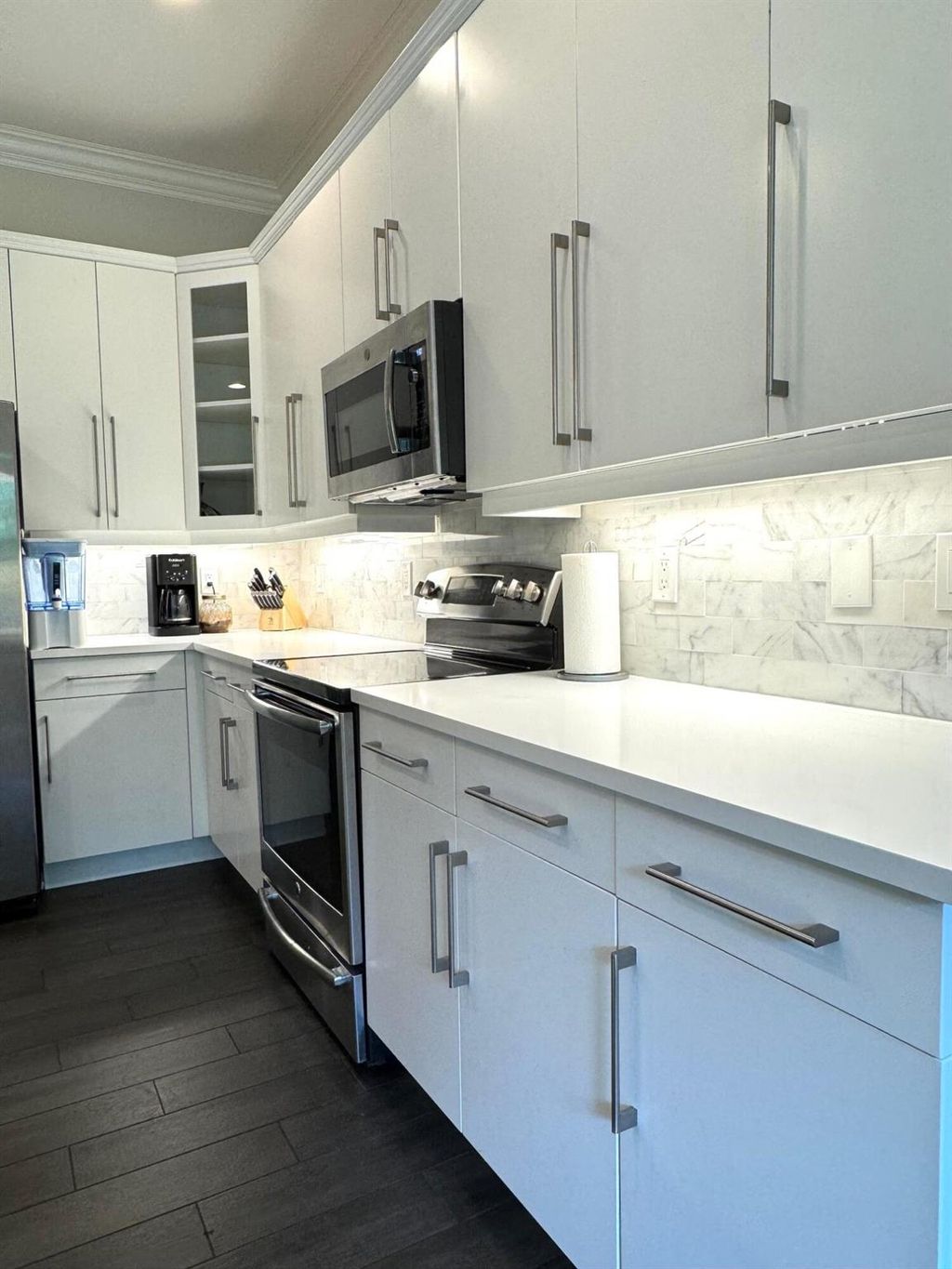 Photo of 7217 Oxford Court, Palm Beach Gardens, FL 33418 (MLS # R11081340)