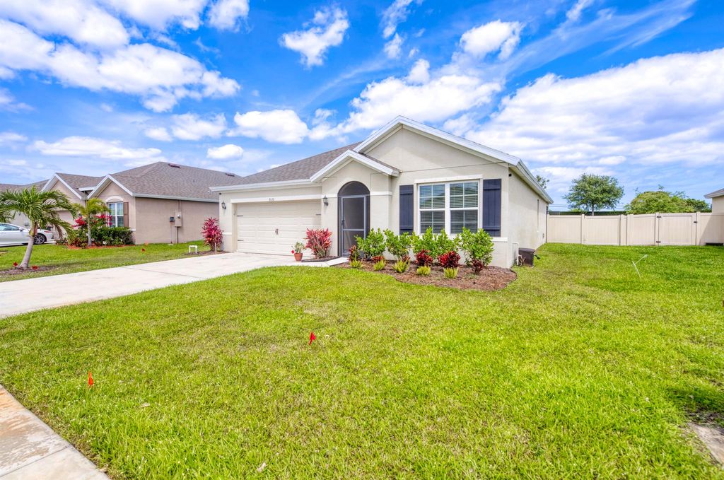Photo of 8620 Cobblestone Drive, Fort Pierce, FL 34945 (MLS # R10972646)