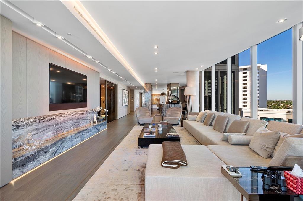 Auberge Beach Residences - Residential