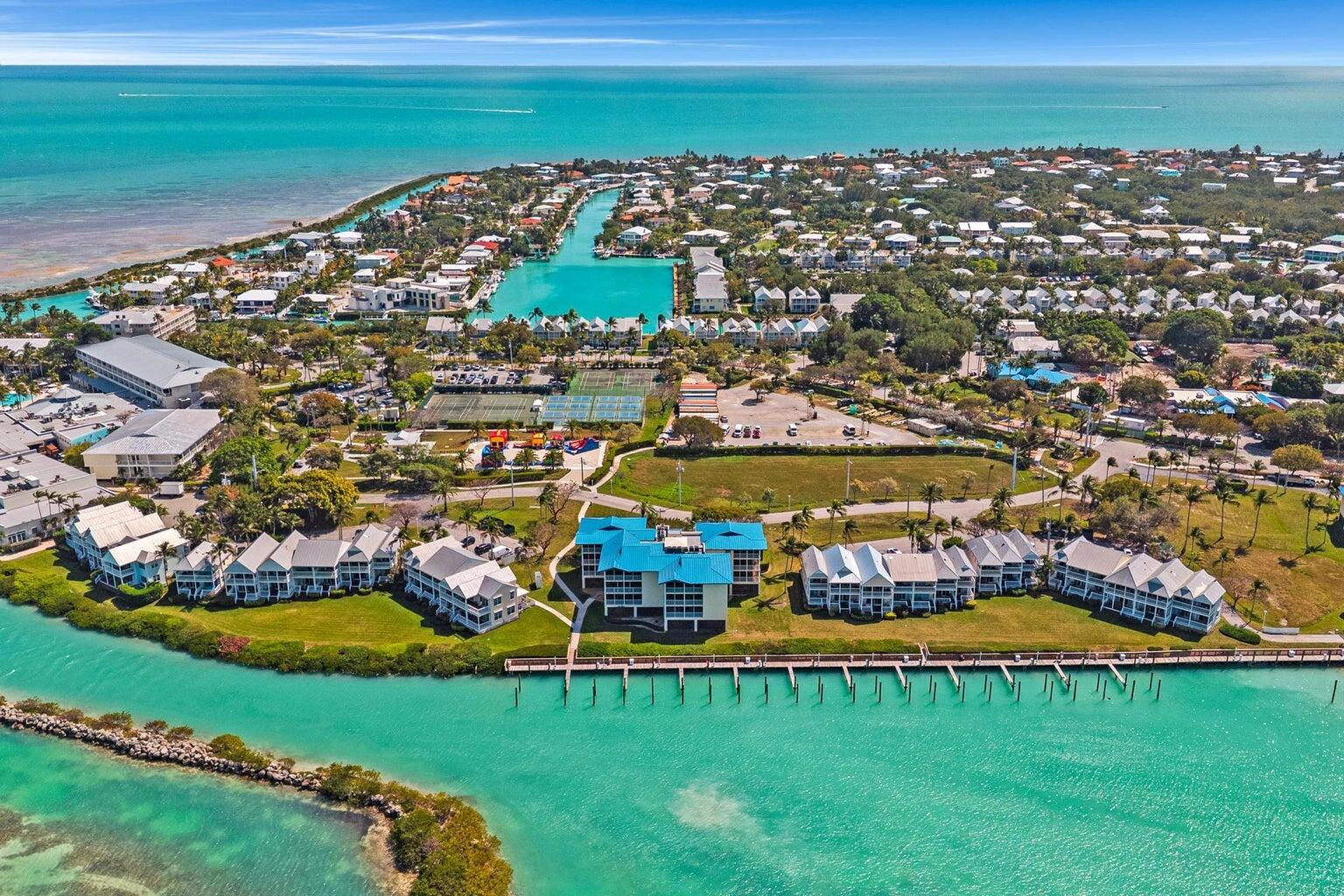 MARINA VILLAS AT HAWKS CAY - Residential