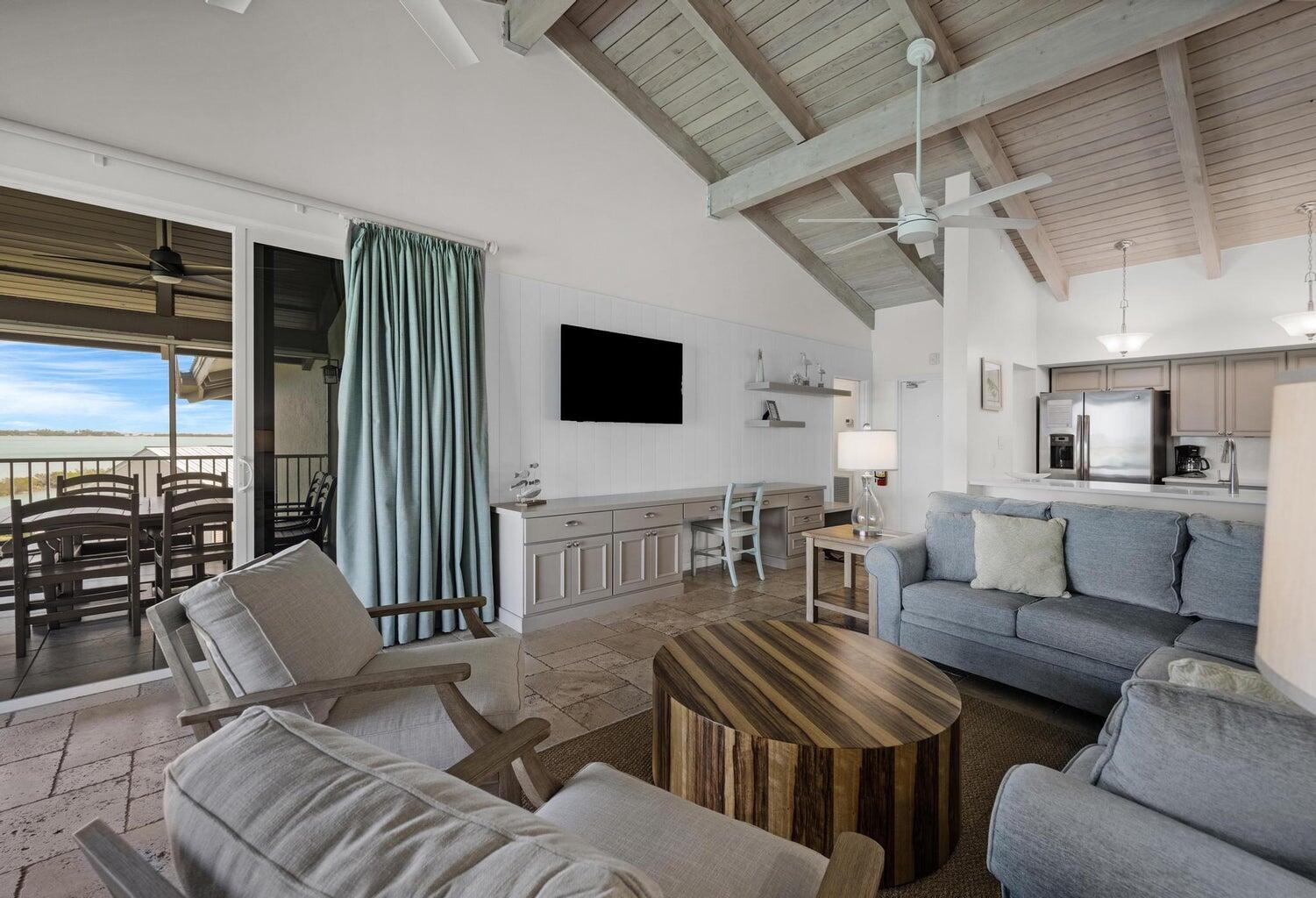 MARINA VILLAS AT HAWKS CAY - Residential