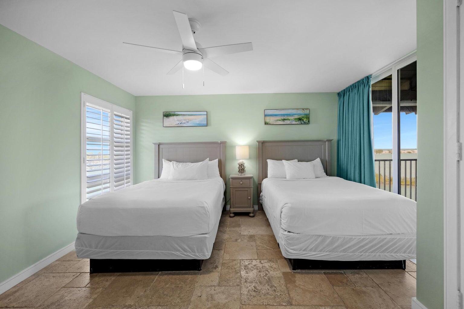 MARINA VILLAS AT HAWKS CAY - Residential