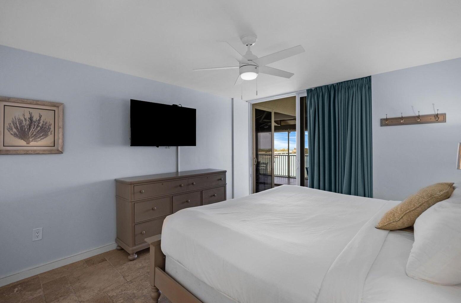 MARINA VILLAS AT HAWKS CAY - Residential