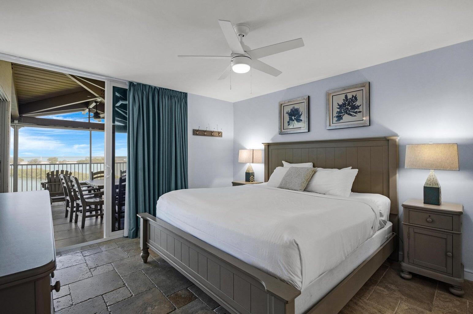 MARINA VILLAS AT HAWKS CAY - Residential