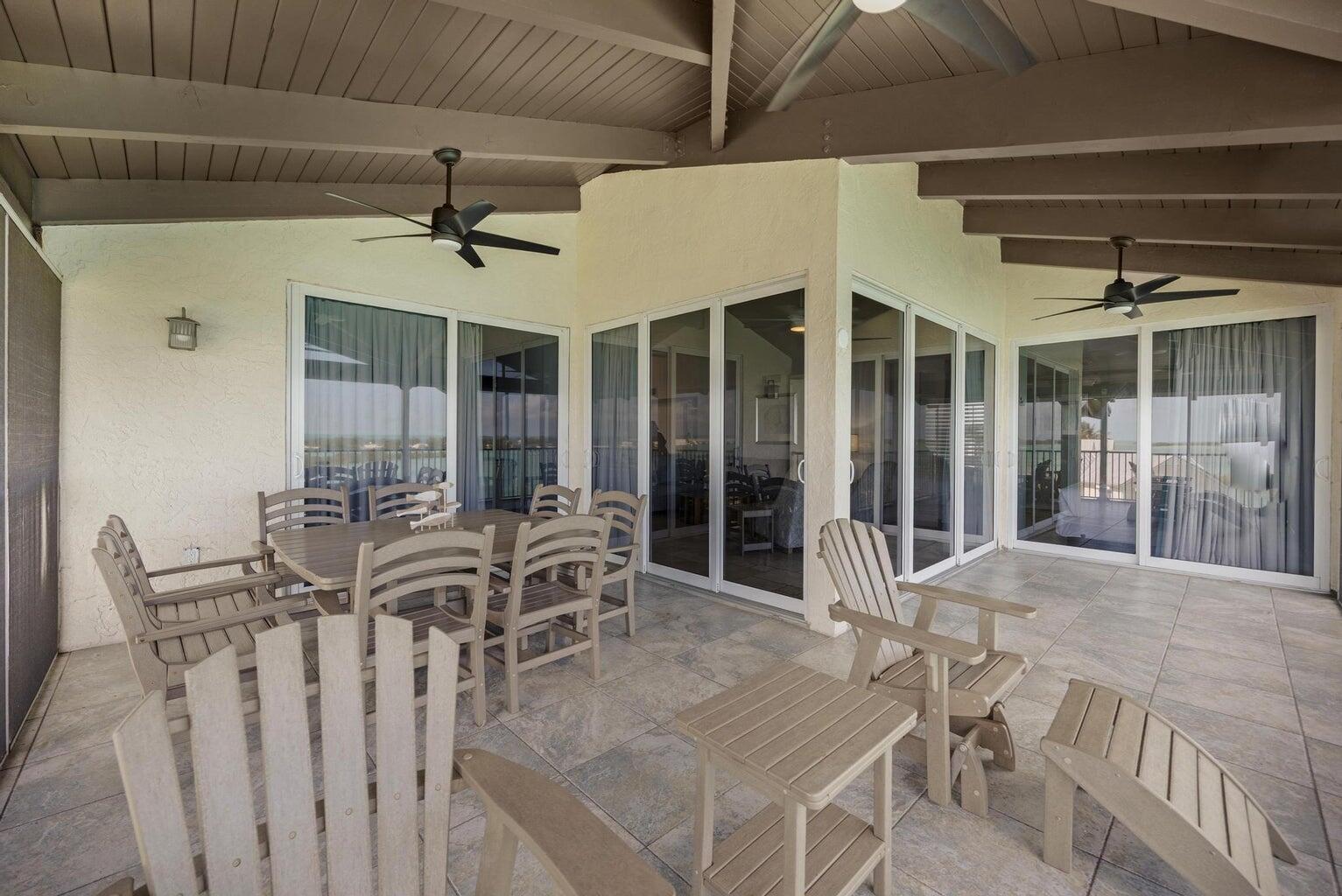 MARINA VILLAS AT HAWKS CAY - Residential