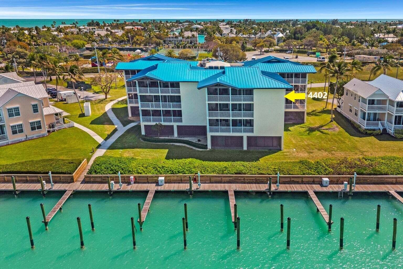 MARINA VILLAS AT HAWKS CAY - Residential