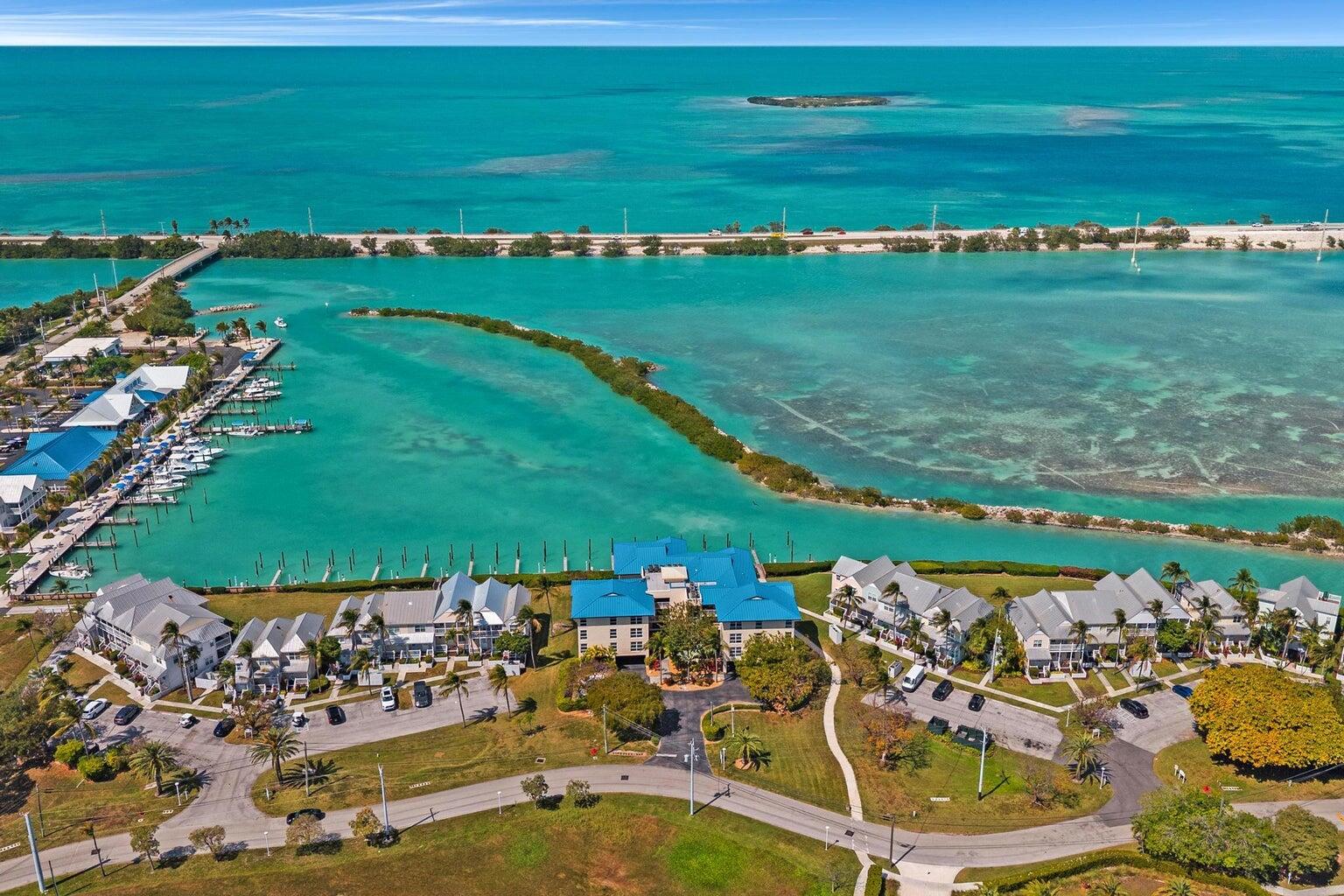 MARINA VILLAS AT HAWKS CAY - Residential