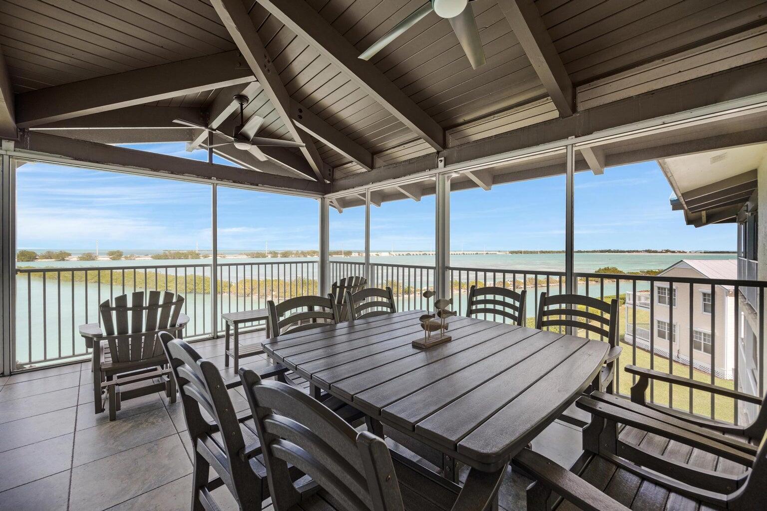 MARINA VILLAS AT HAWKS CAY - Residential