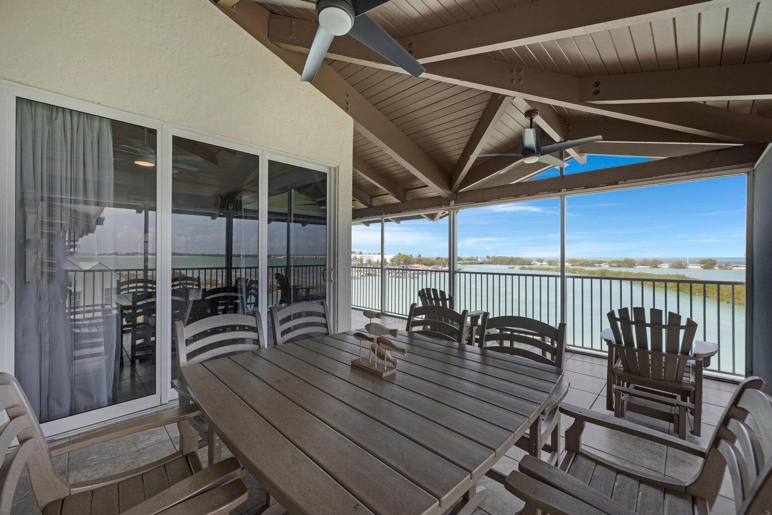 MARINA VILLAS AT HAWKS CAY - Residential