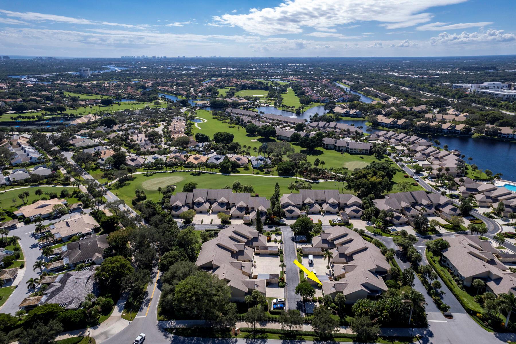 WATERBEND AT JONATHANS LA - Residential