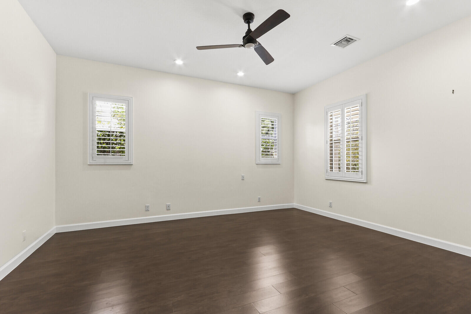 STONEWAL ESTATES - Residential