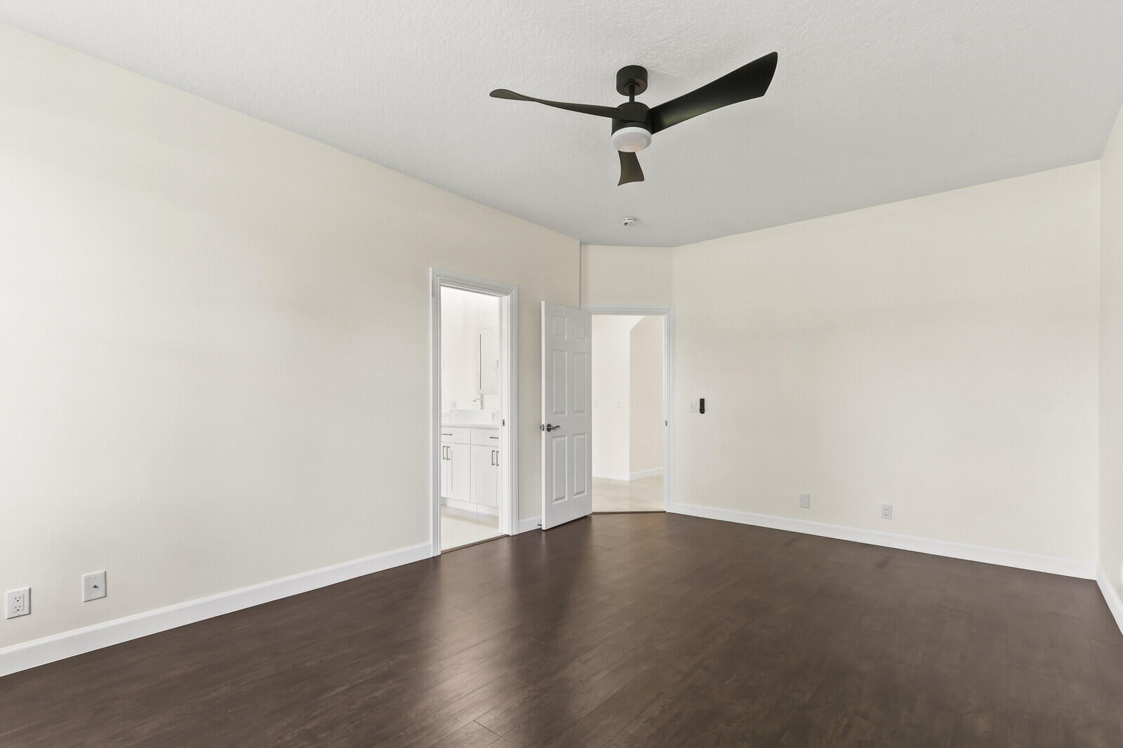 STONEWAL ESTATES - Residential