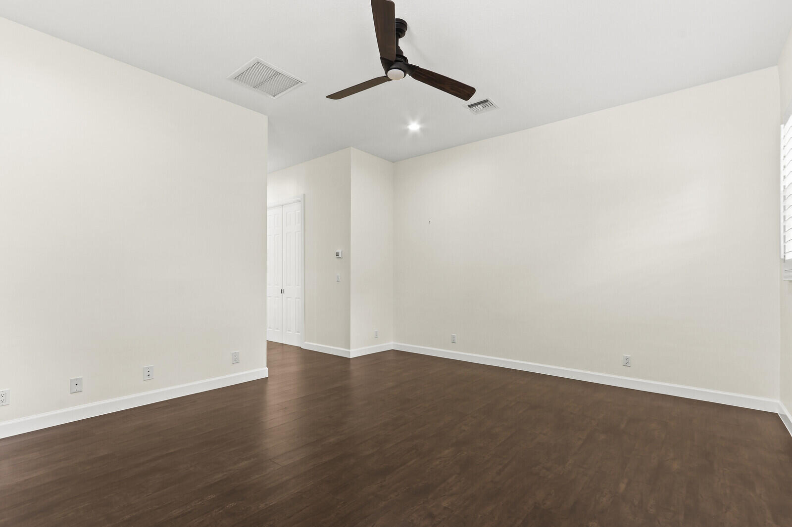 STONEWAL ESTATES - Residential