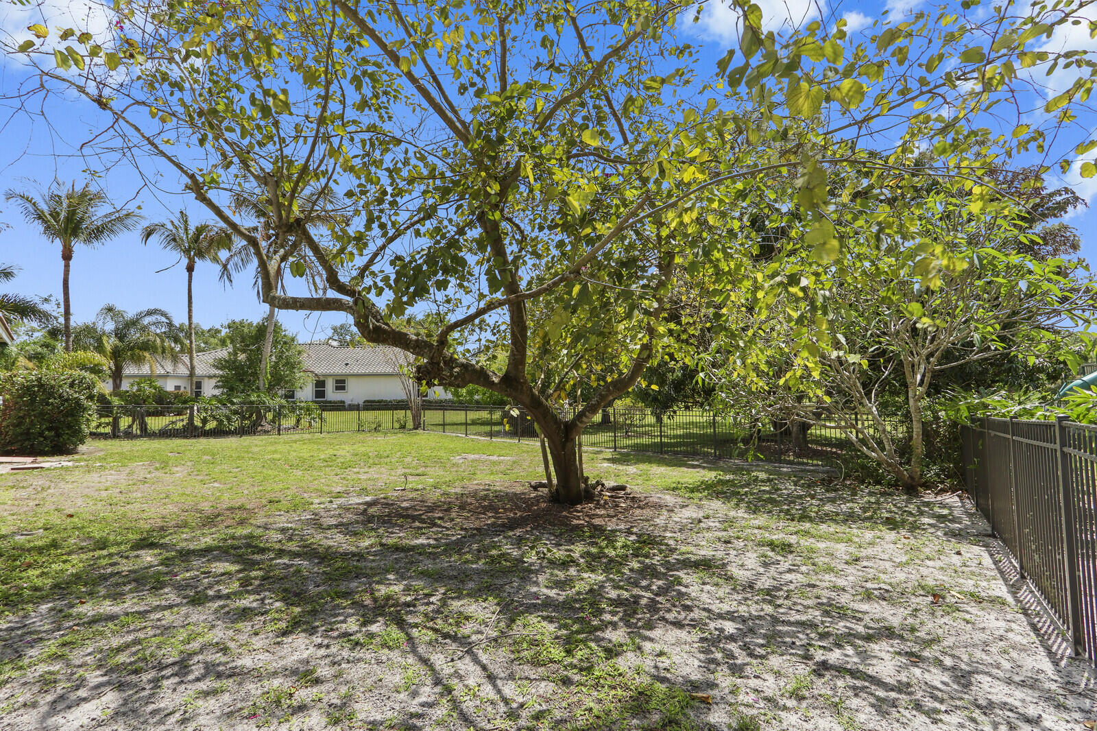 STONEWAL ESTATES - Residential