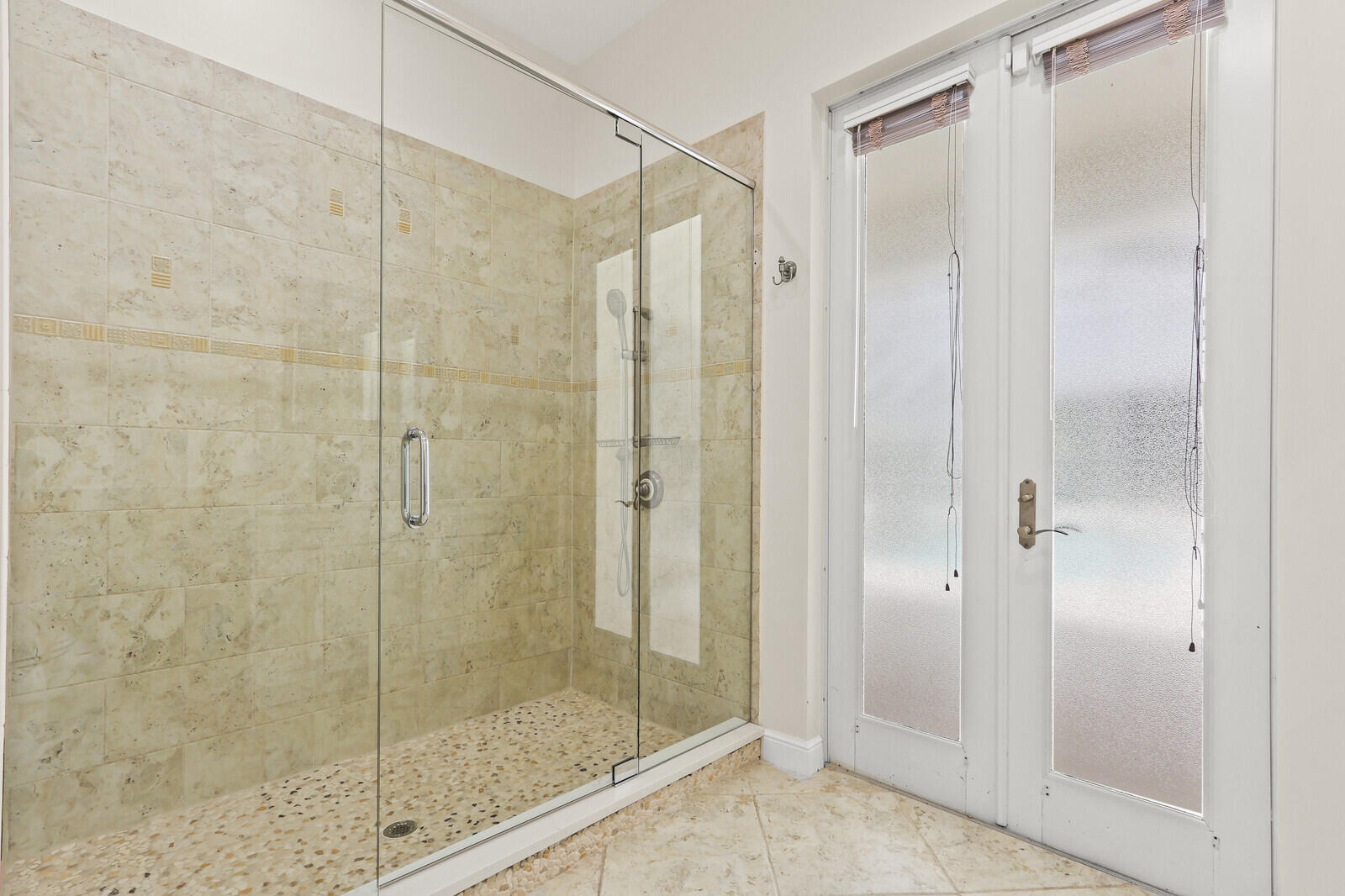 STONEWAL ESTATES - Residential