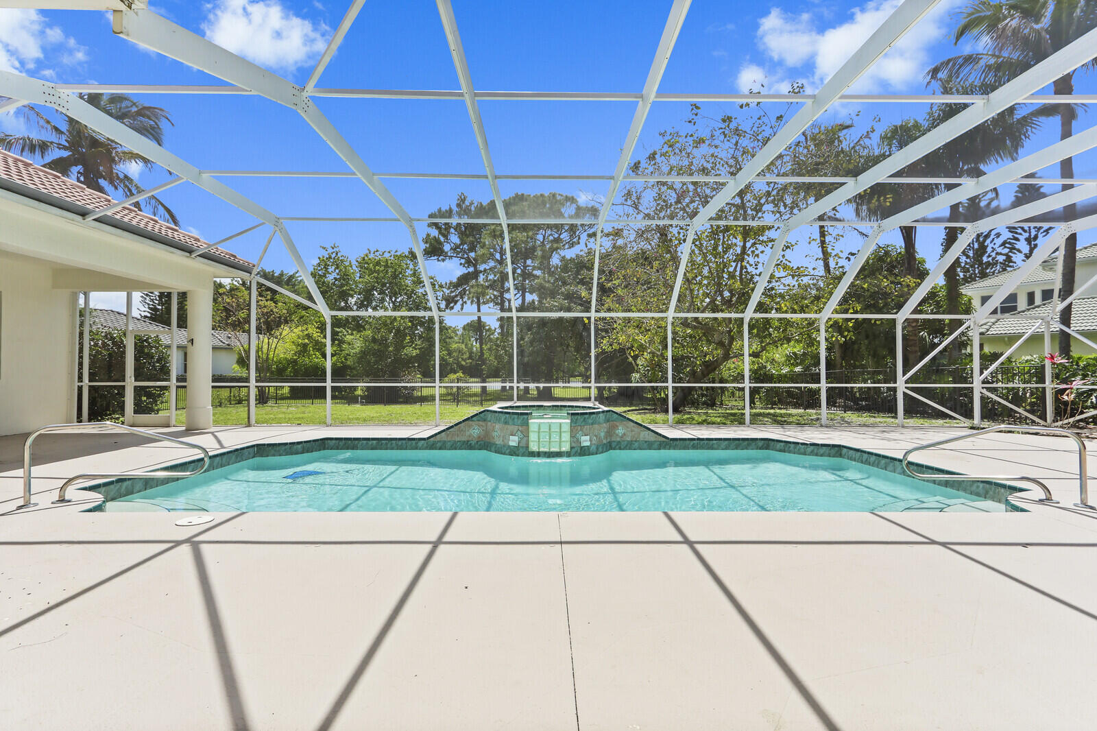 STONEWAL ESTATES - Residential