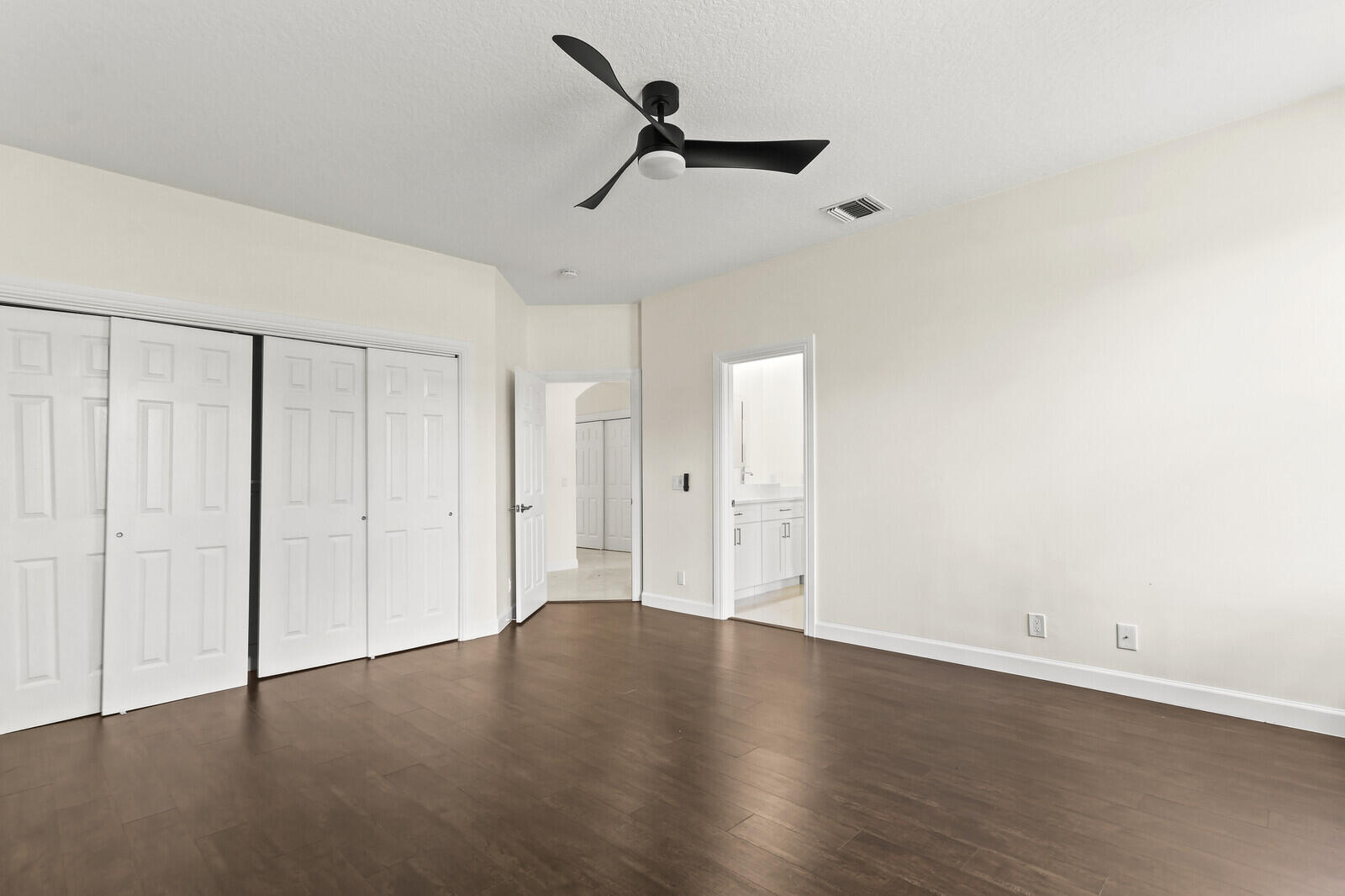 STONEWAL ESTATES - Residential