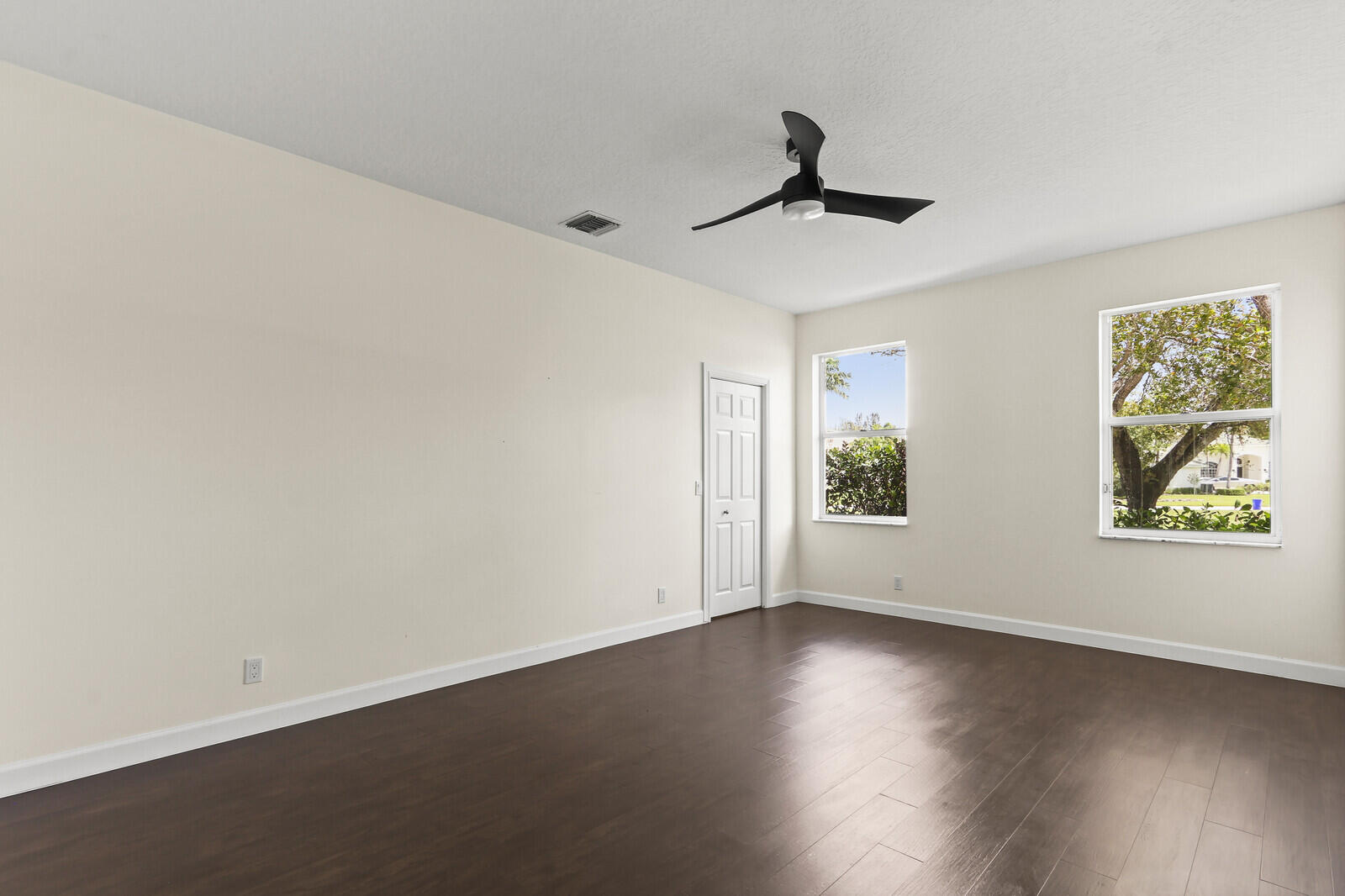 STONEWAL ESTATES - Residential