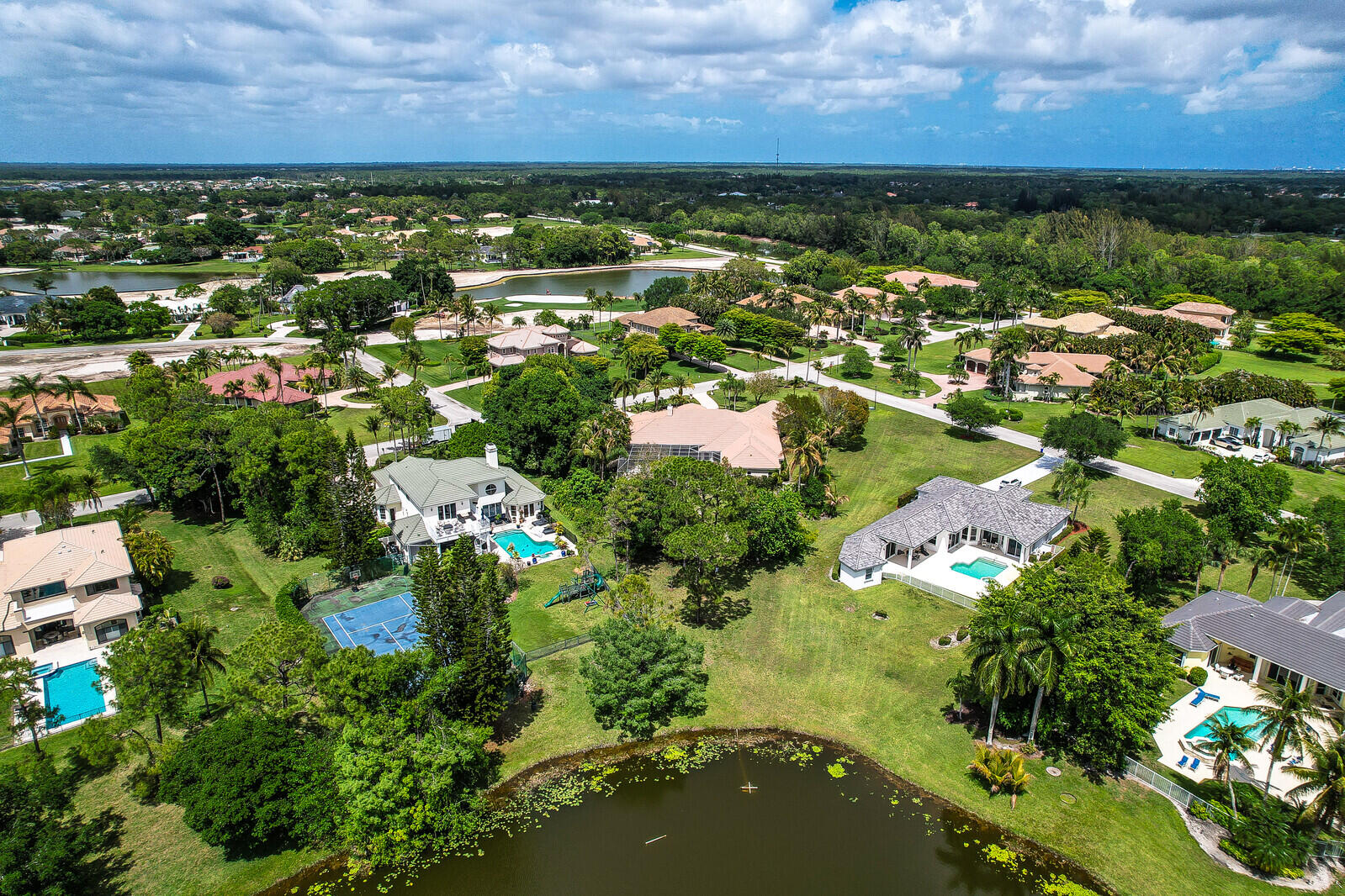 STONEWAL ESTATES - Residential