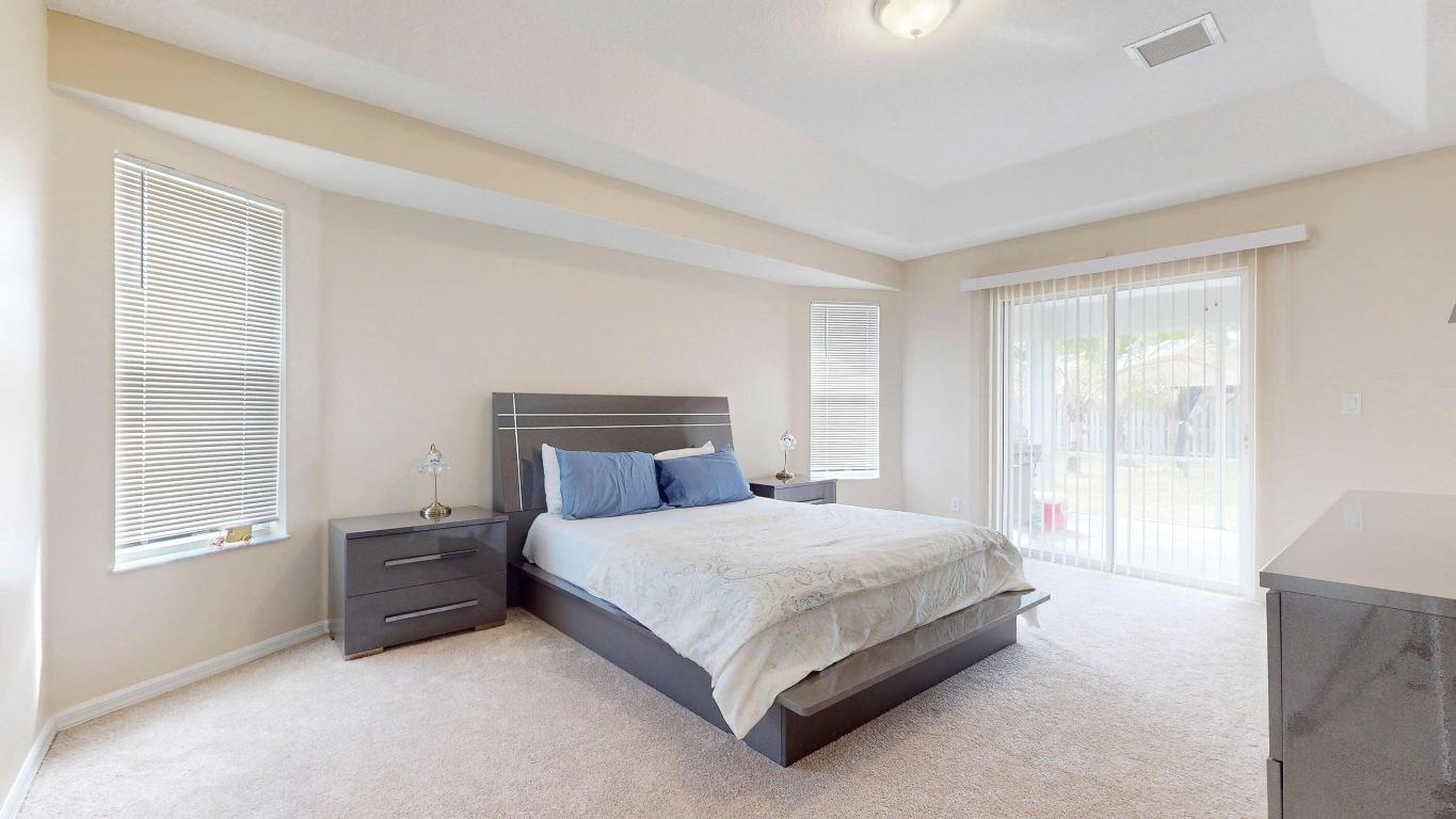 PORT ST LUCIE SECTION 47 - Residential Lease