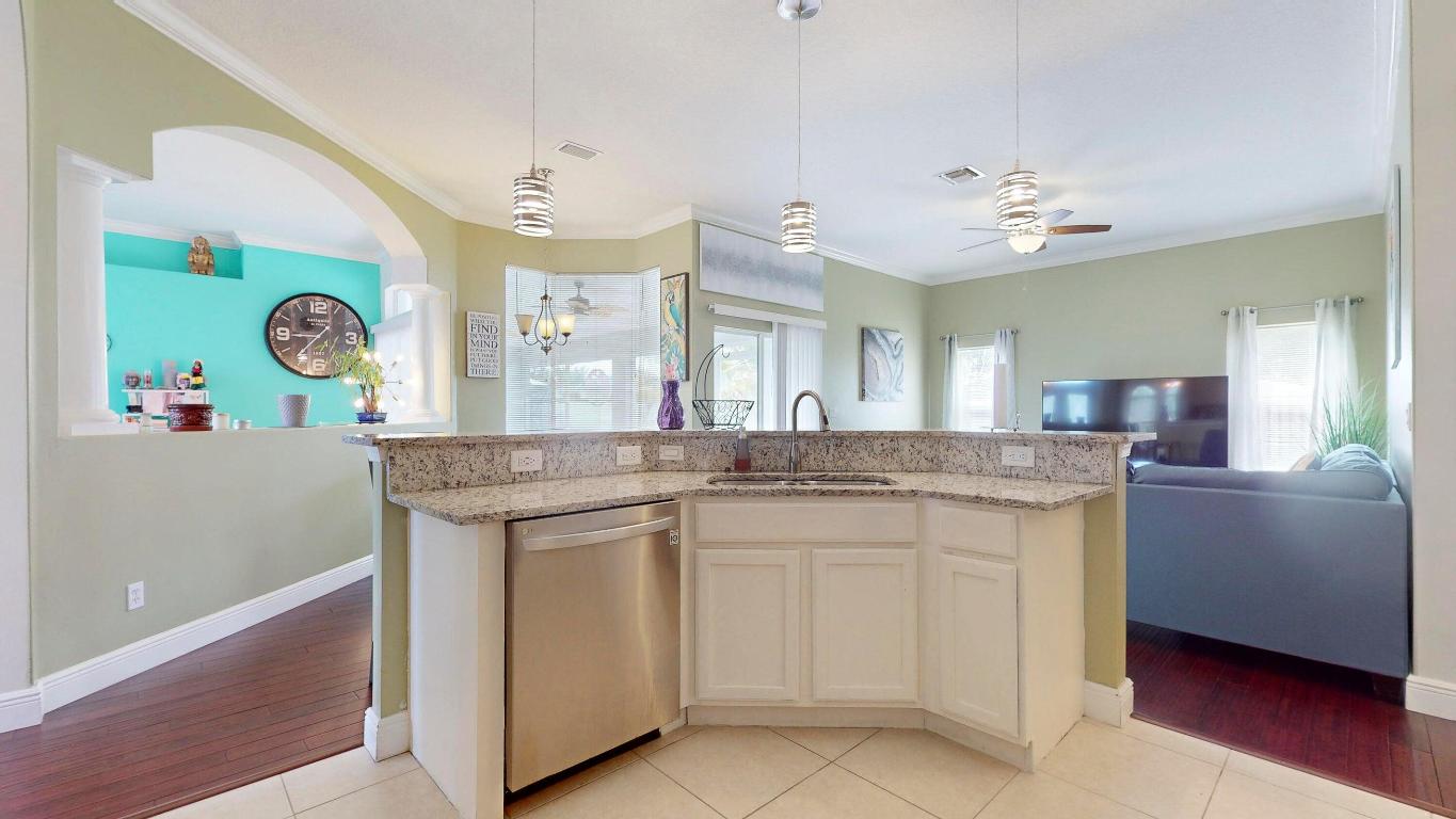 PORT ST LUCIE SECTION 47 - Residential Lease