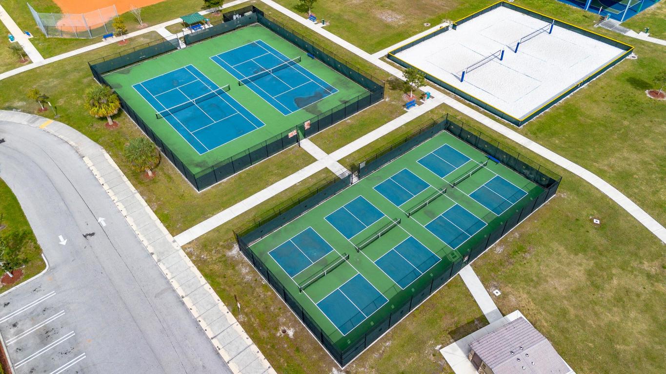 PORT ST LUCIE SECTION 47 - Residential Lease