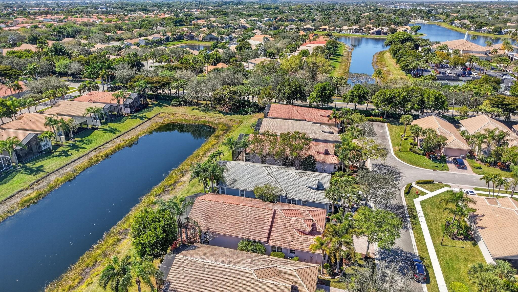 Valencia Shores 03 - Residential