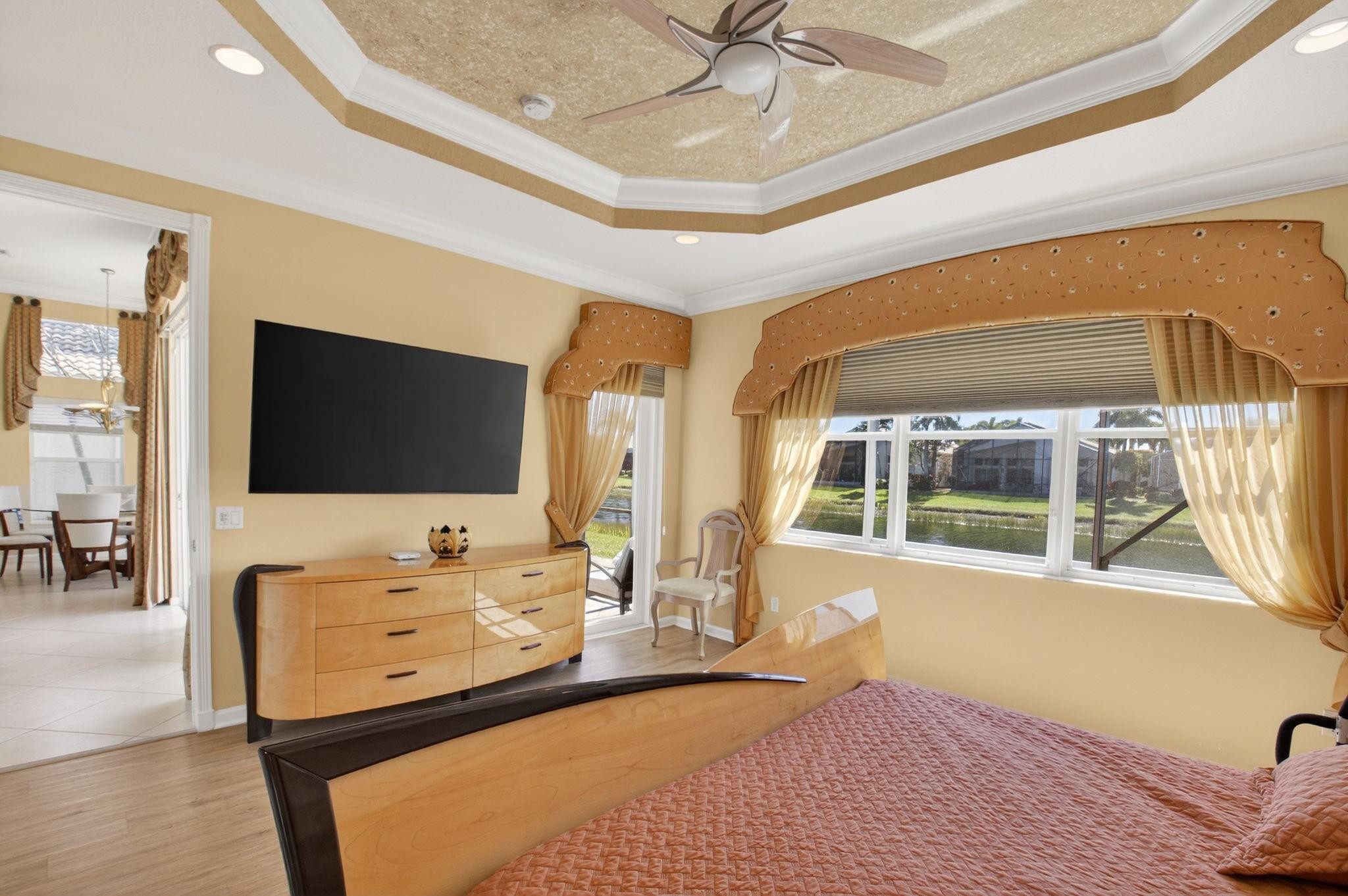 Valencia Shores 03 - Residential