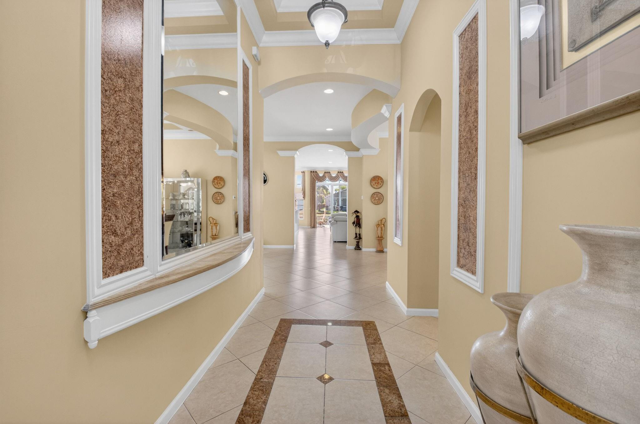 Valencia Shores 03 - Residential