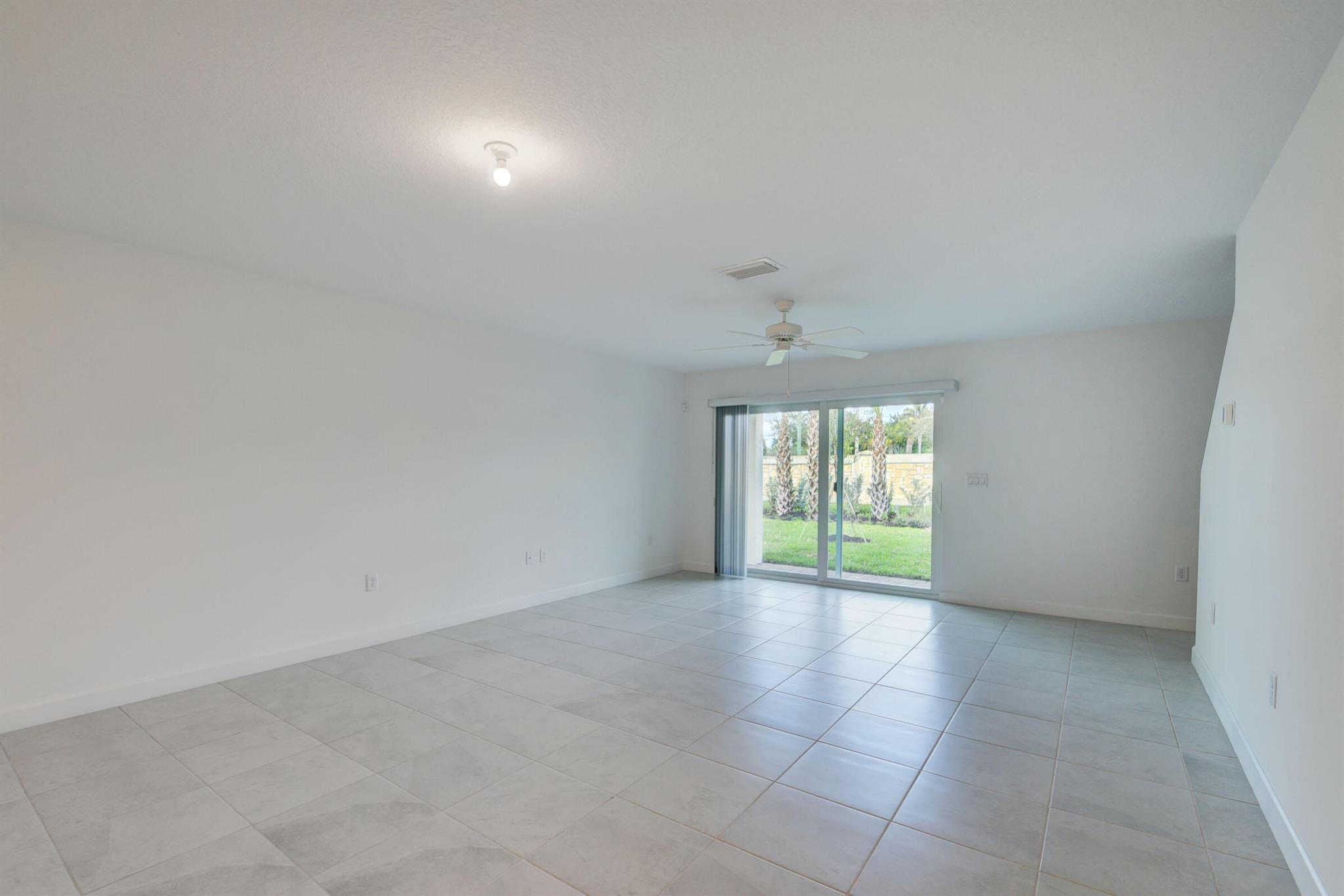 LAKEWOOD COVE - Residential Lease