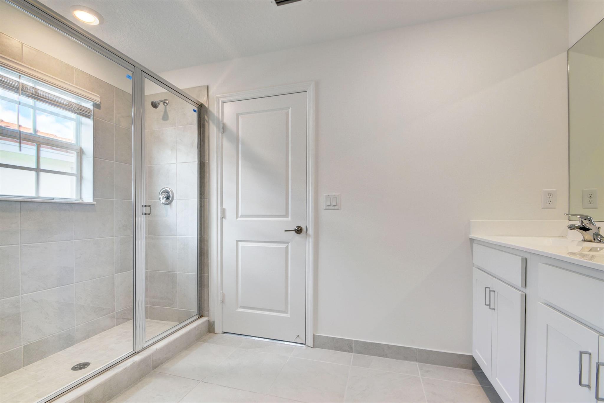 LAKEWOOD COVE - Residential Lease