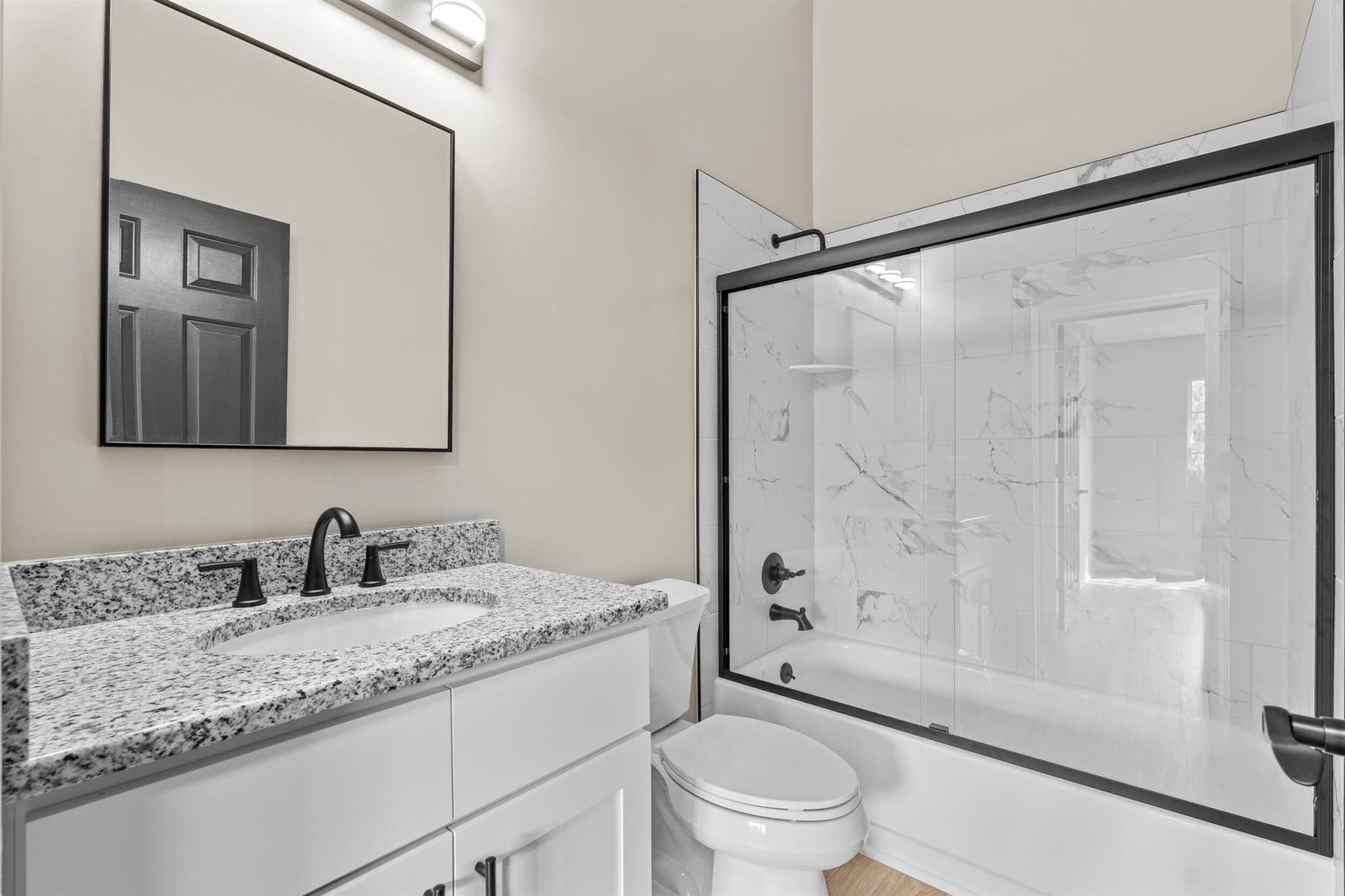 SILVER SPRINGS SHORES UNI - Residential