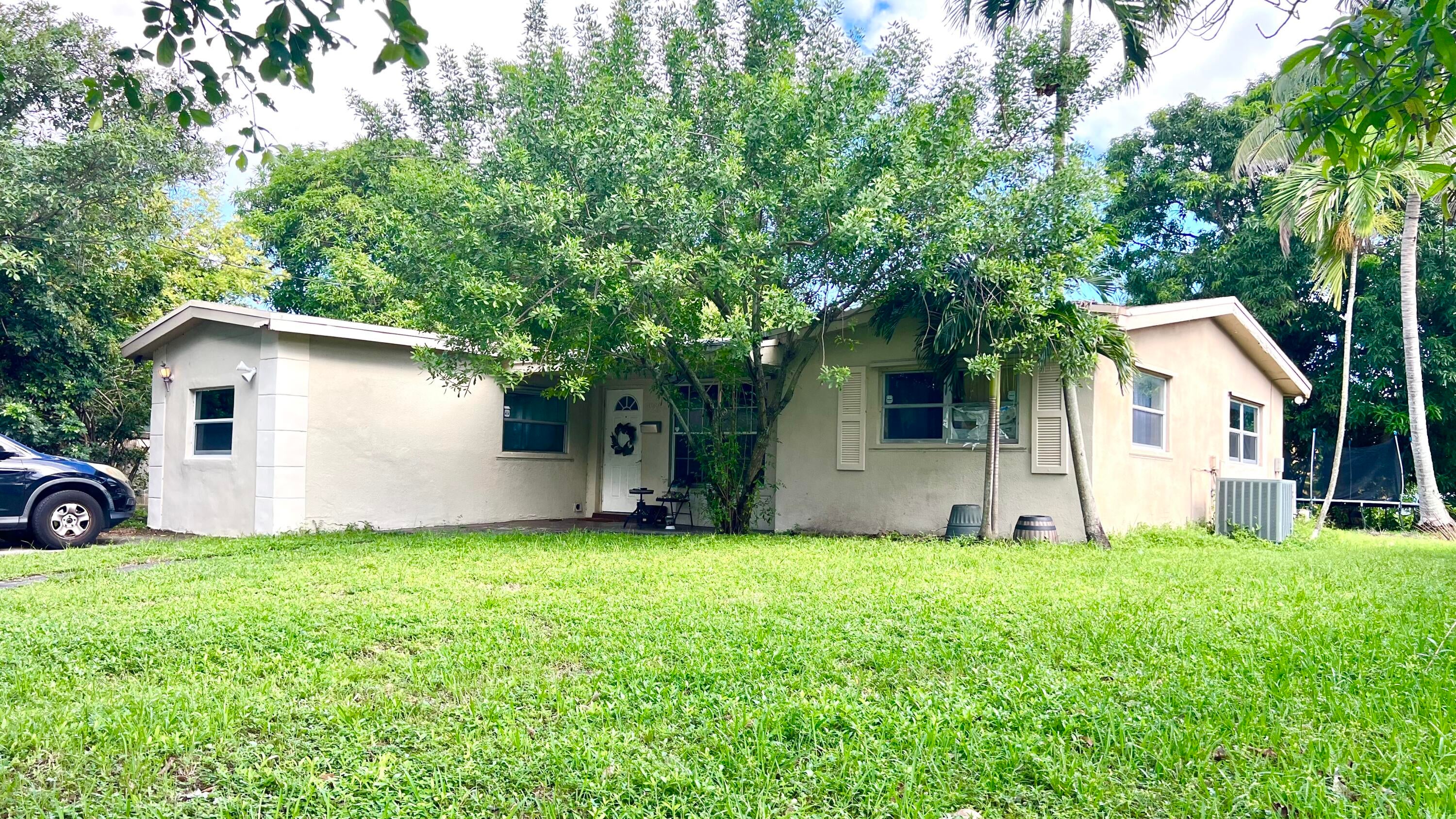 3999 NW 36TH Street