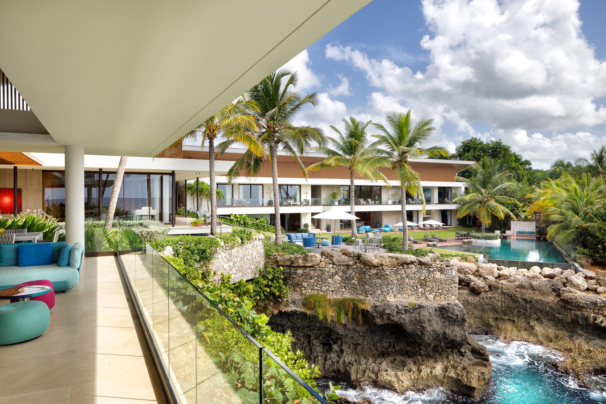 Punta Aguila, Casa de Cam - Residential