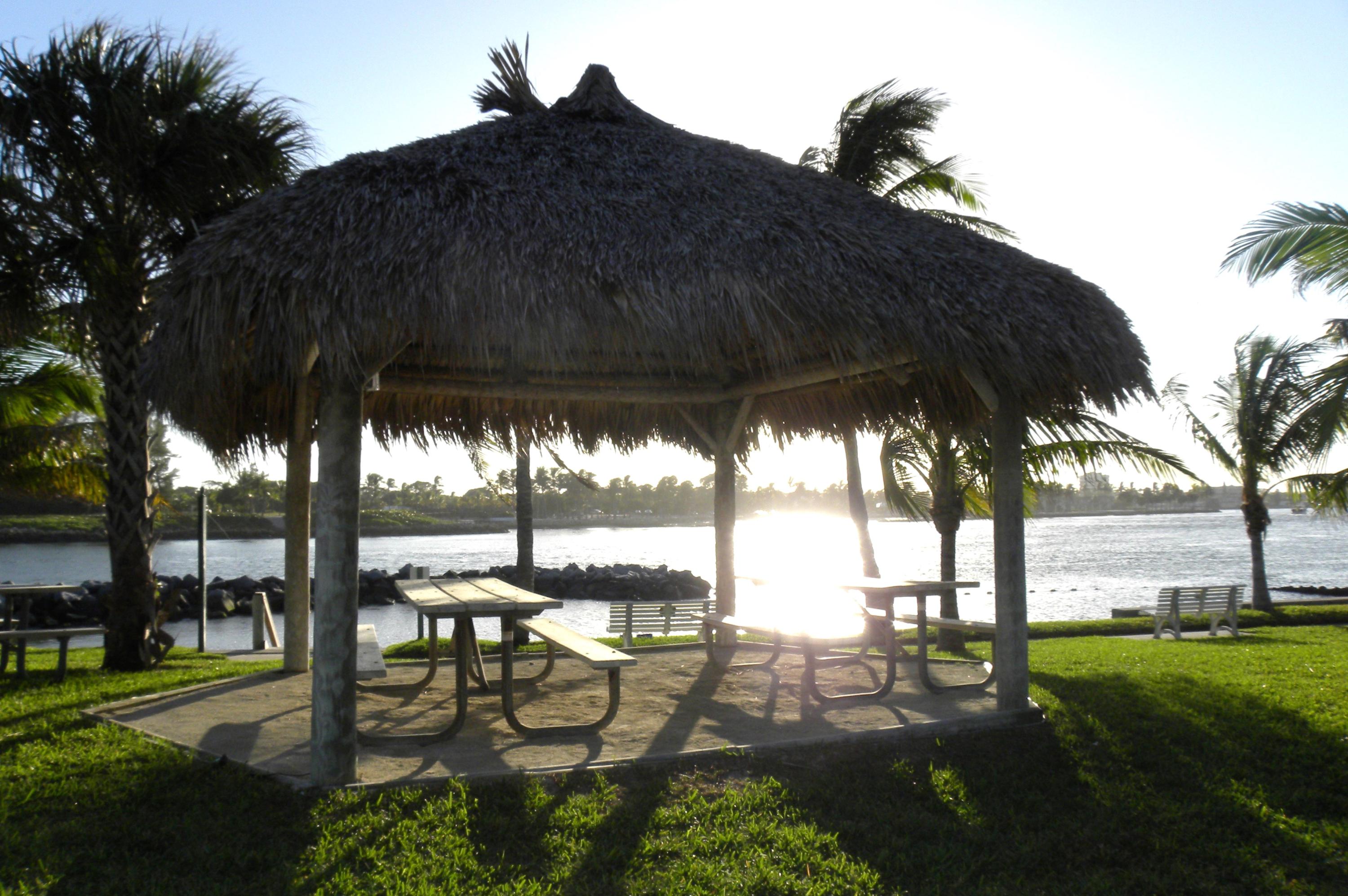 JUPITER INLET COLONY - Residential