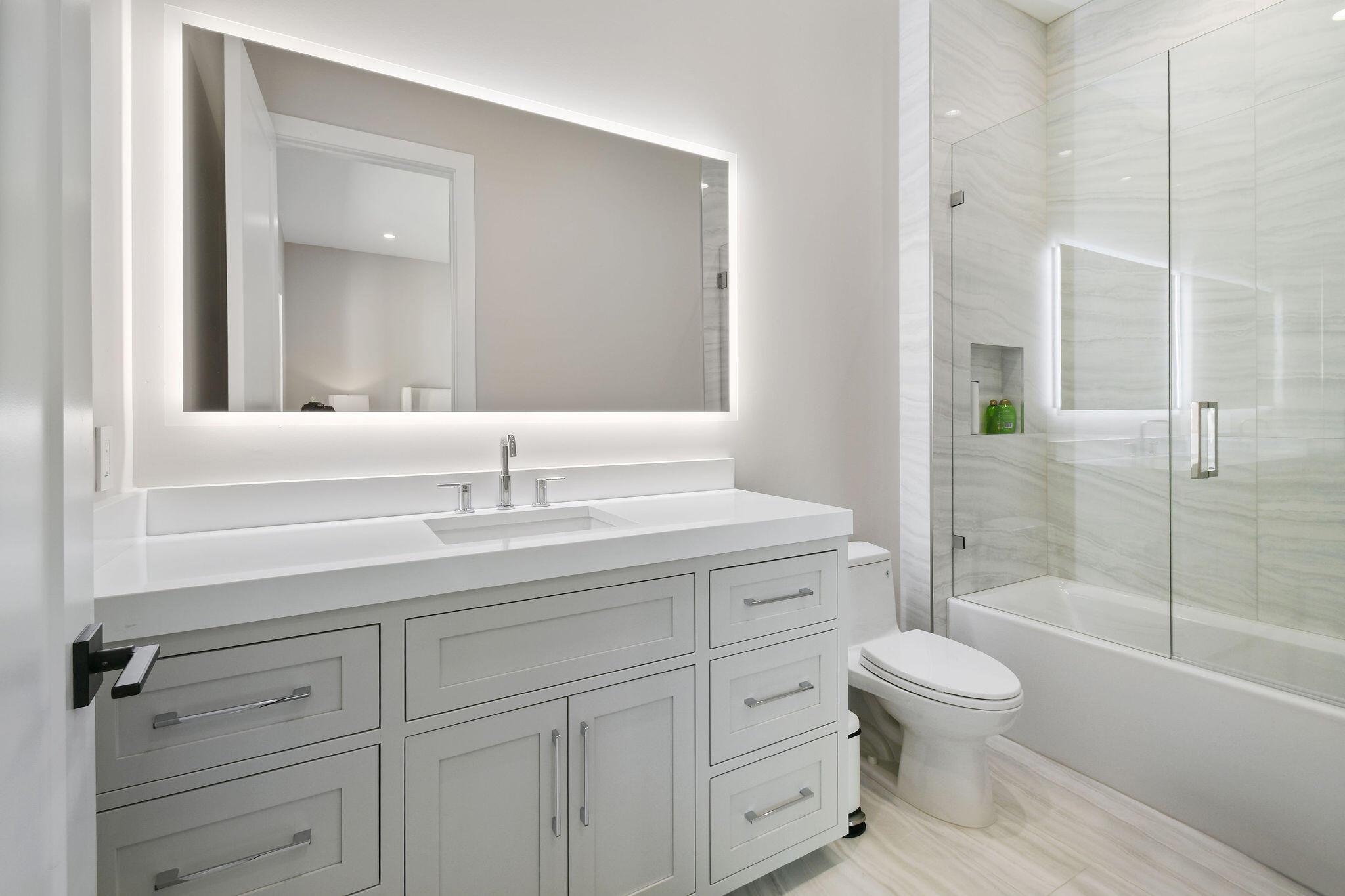 PALM BEACH ISLES 2 - Residential