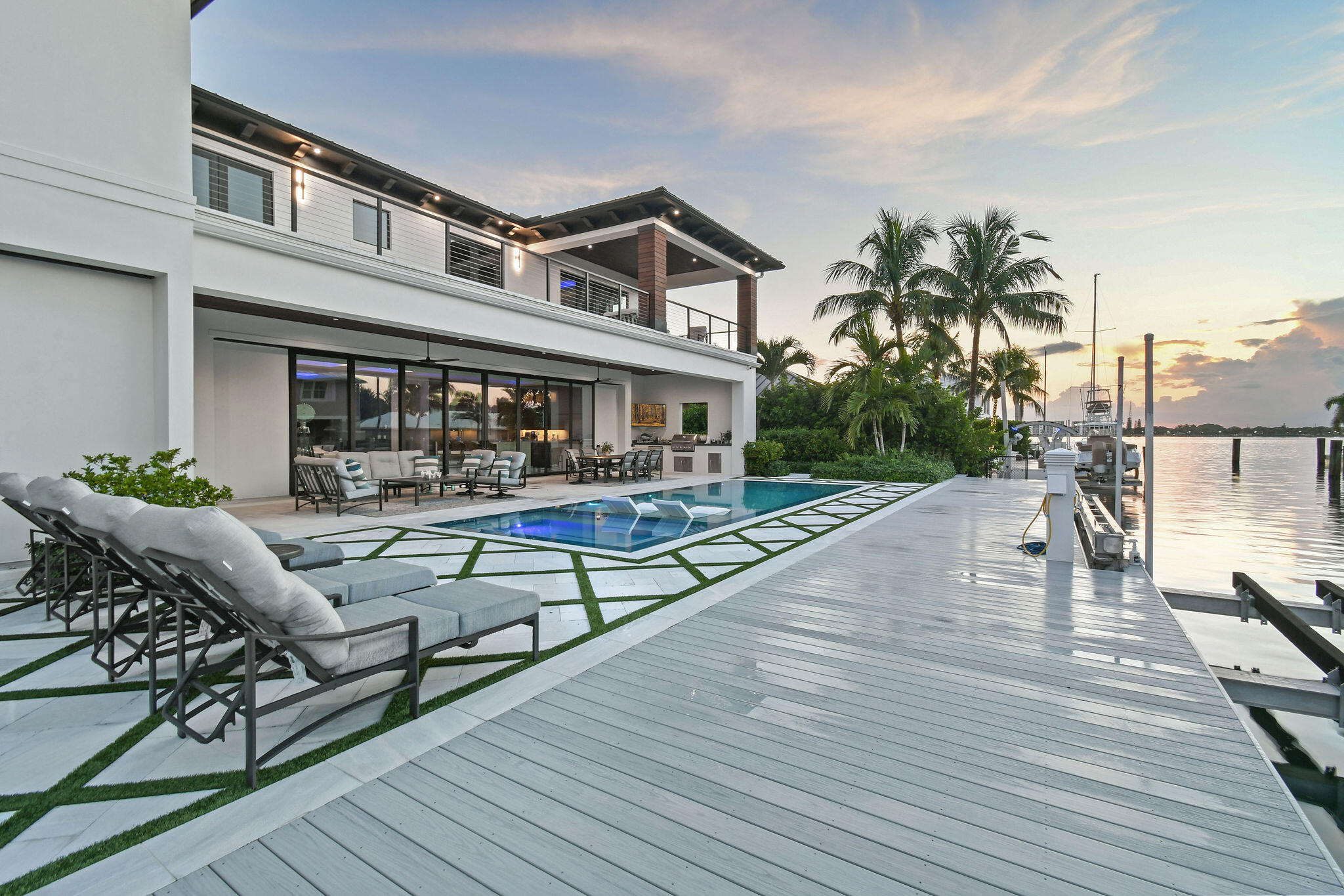 PALM BEACH ISLES 2 - Residential