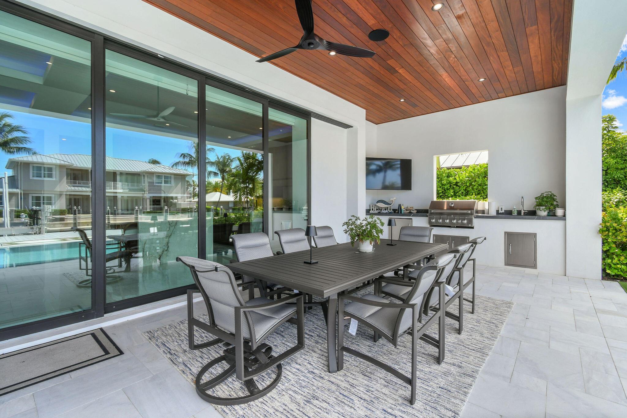 PALM BEACH ISLES 2 - Residential