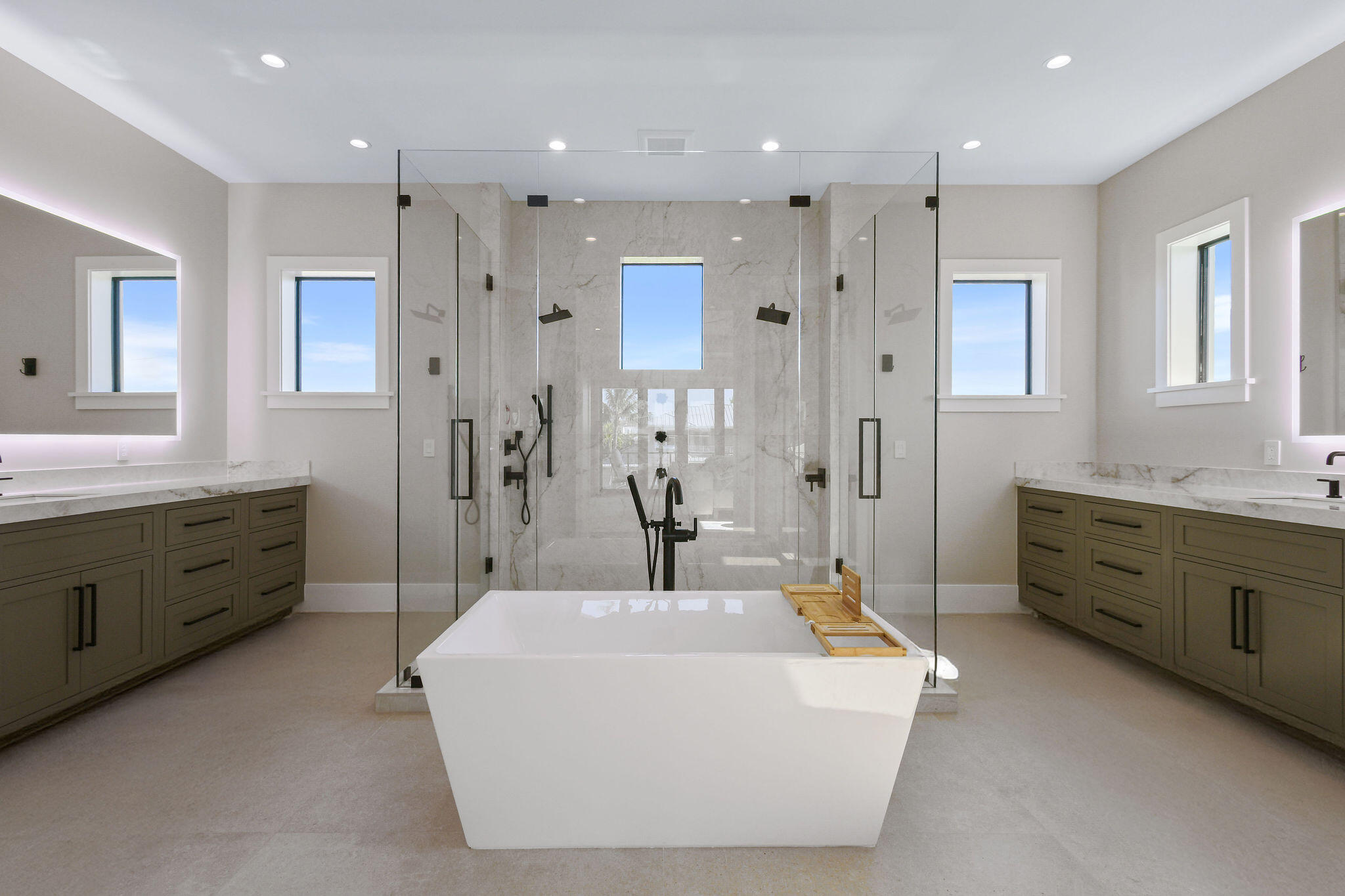 PALM BEACH ISLES 2 - Residential