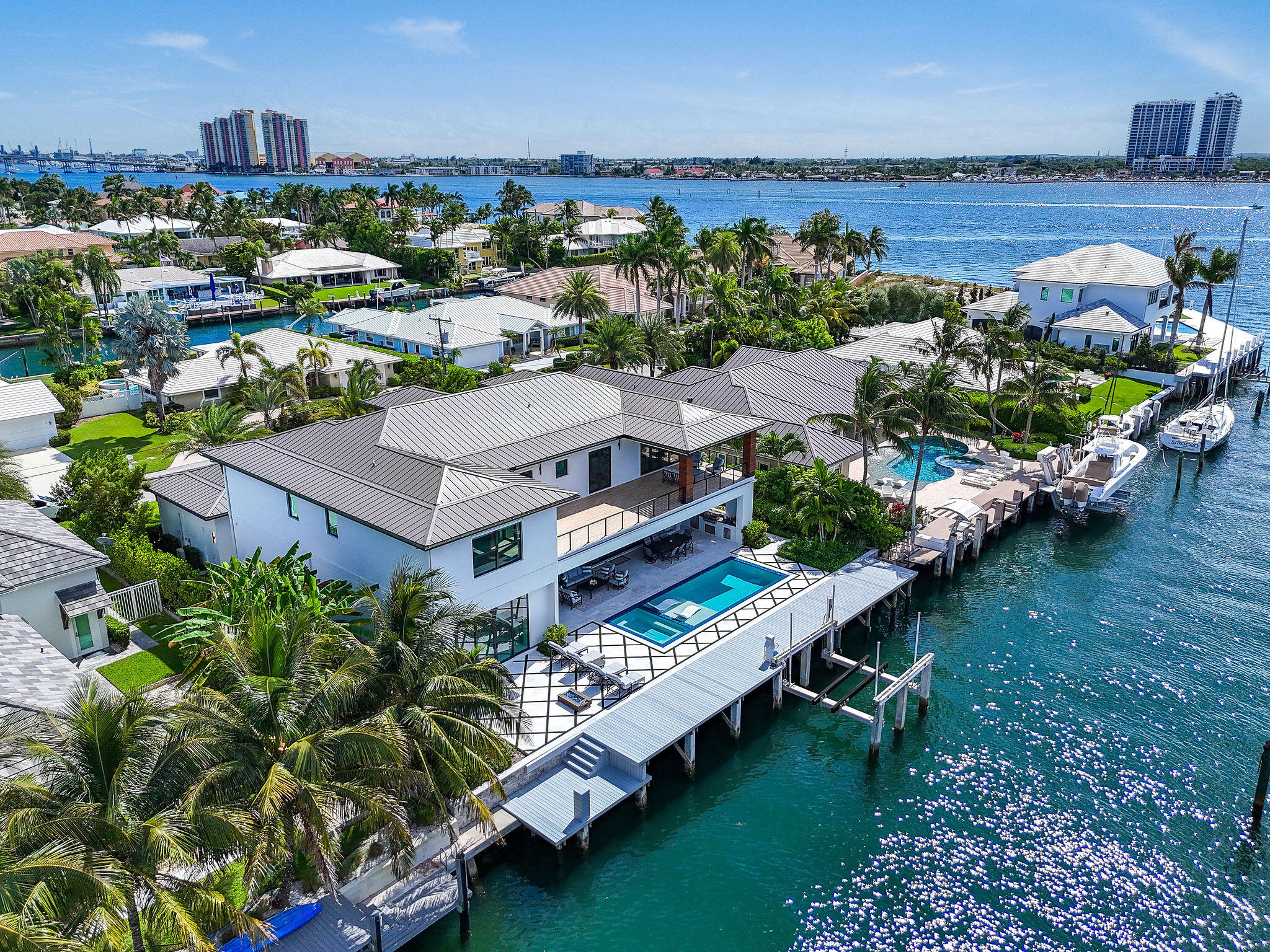 PALM BEACH ISLES 2 - Residential