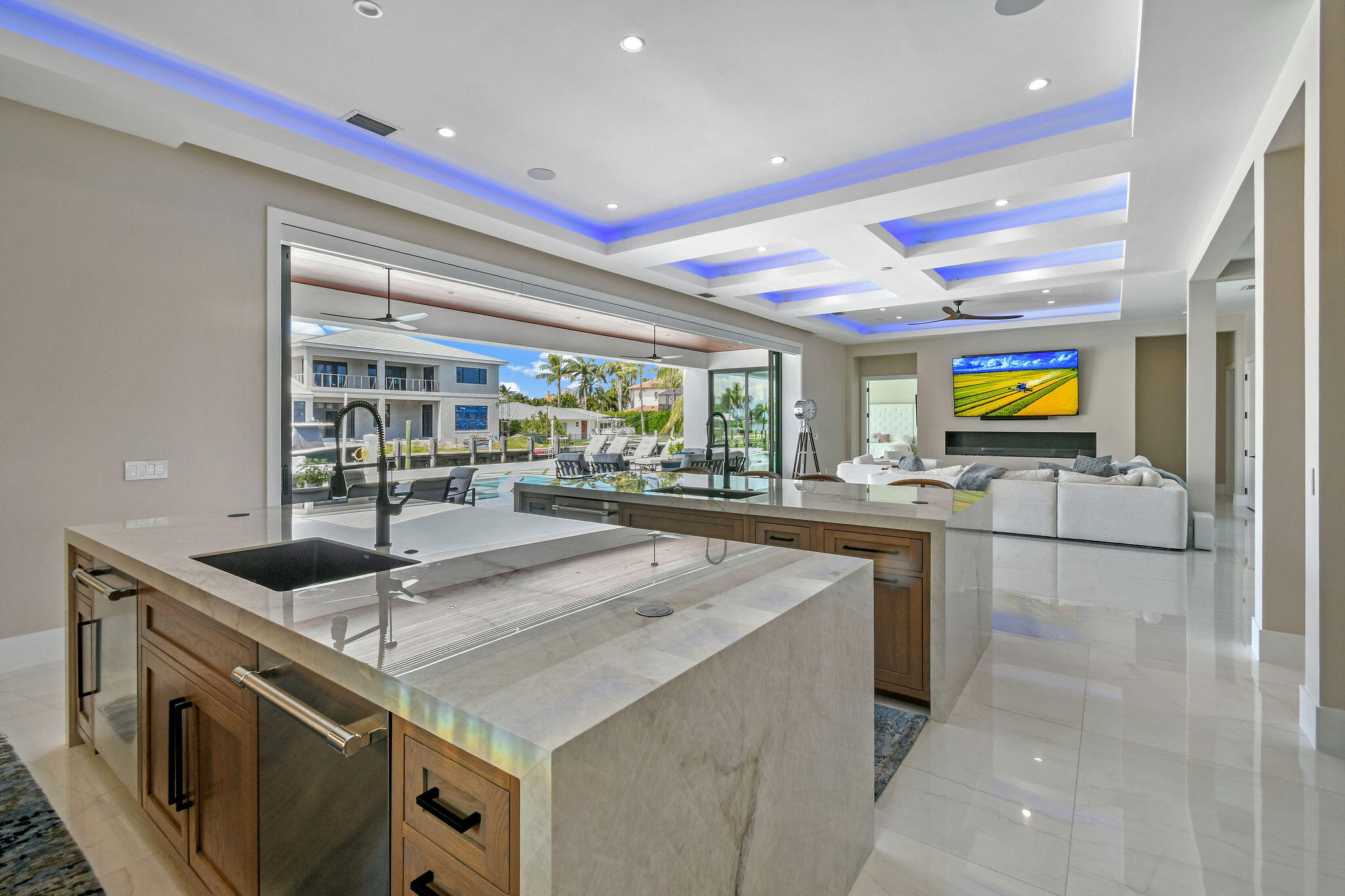 PALM BEACH ISLES 2 - Residential