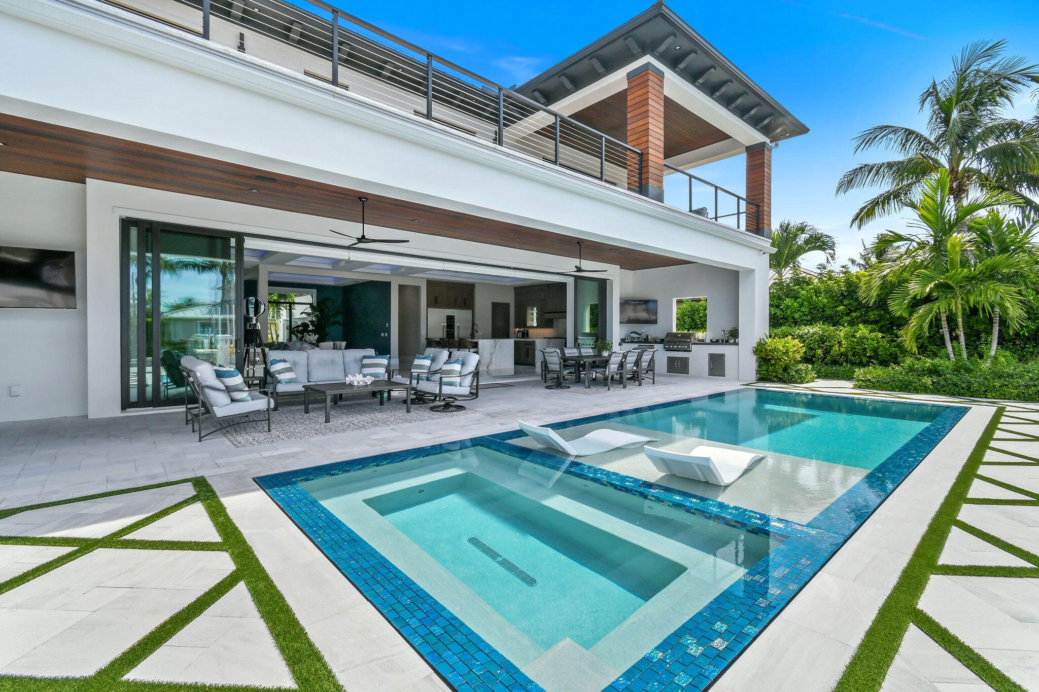 PALM BEACH ISLES 2 - Residential