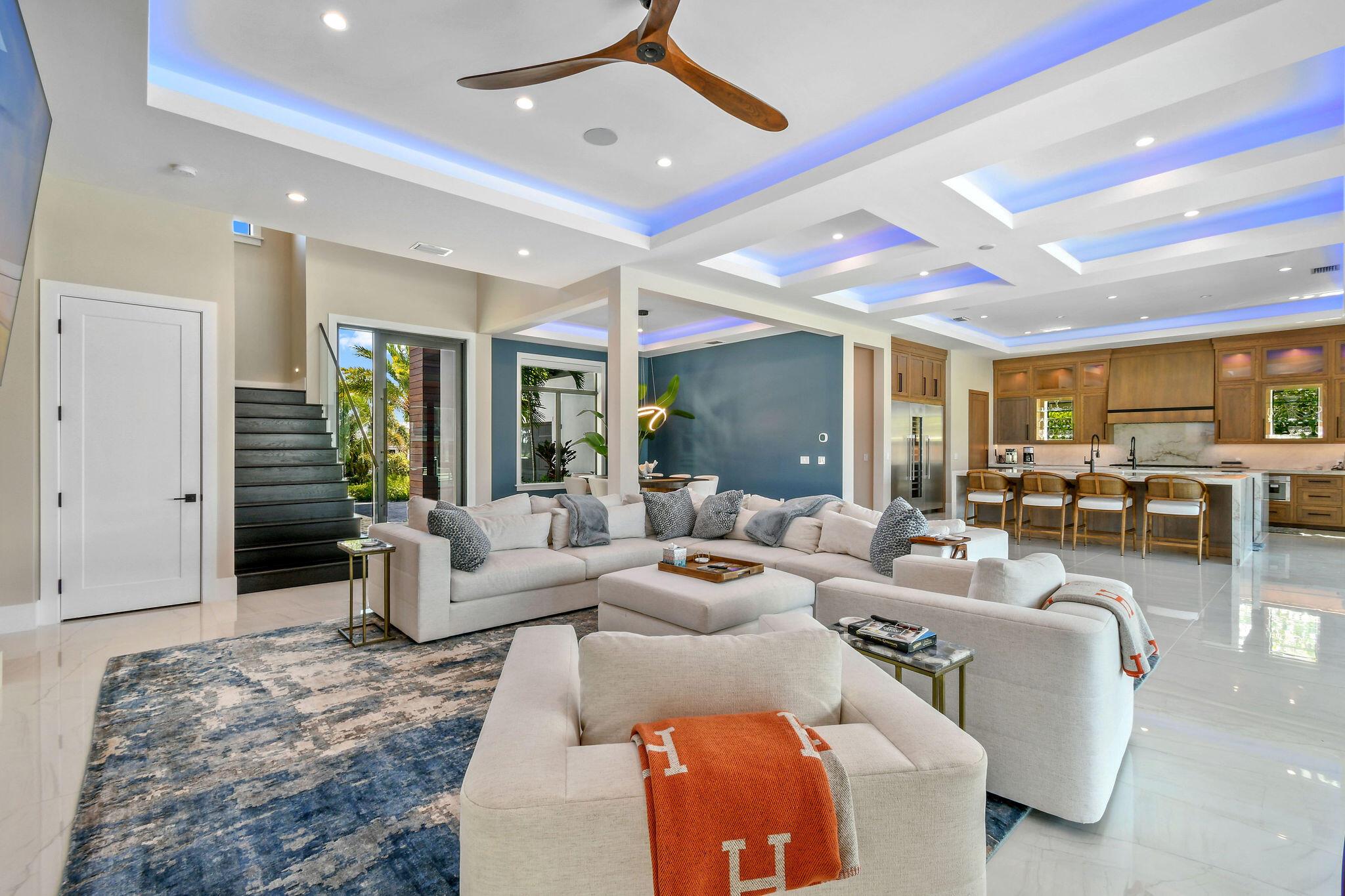 PALM BEACH ISLES 2 - Residential